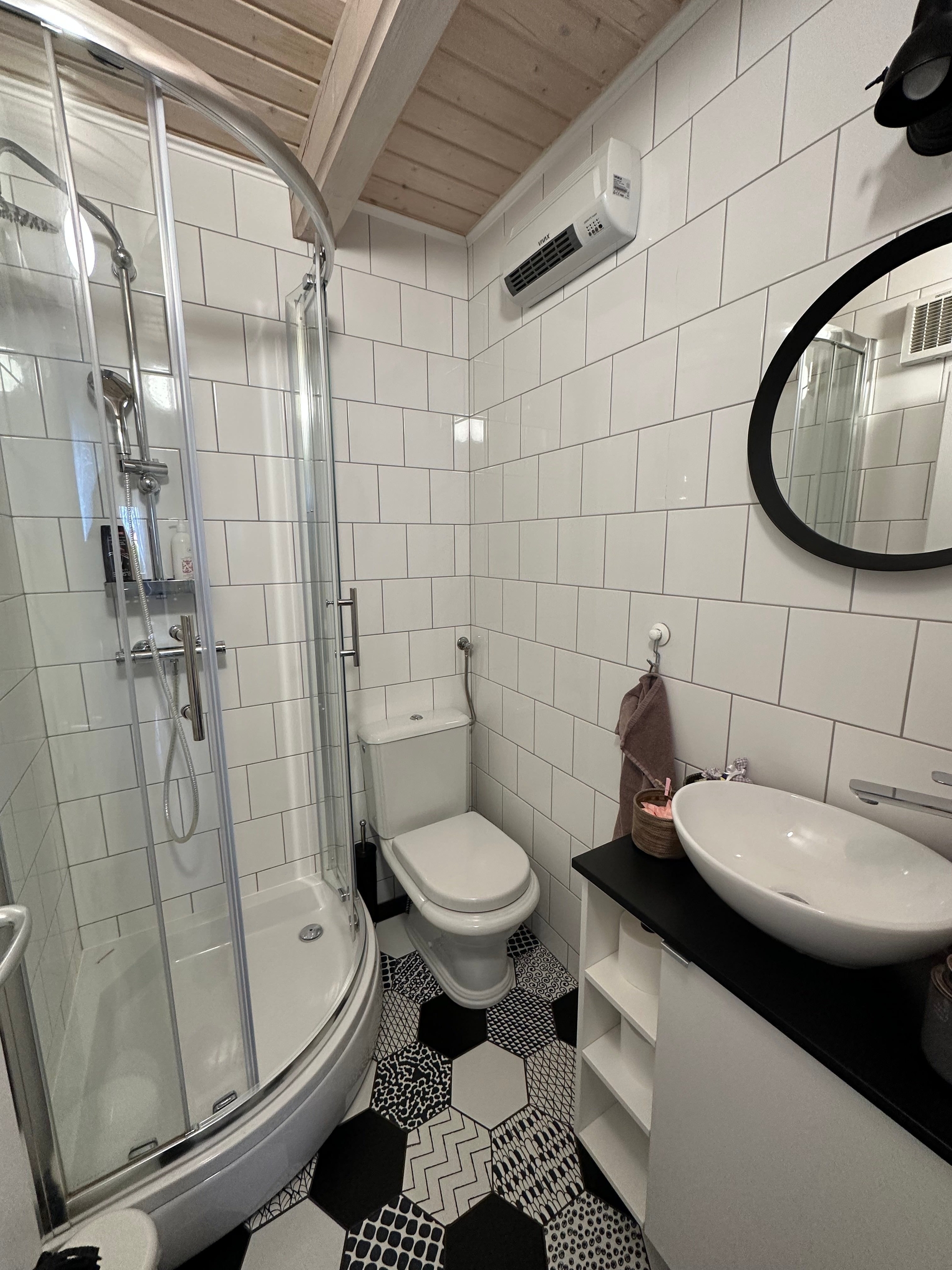 Enosobna hiša S teraso Varaždin, Zagorje  K