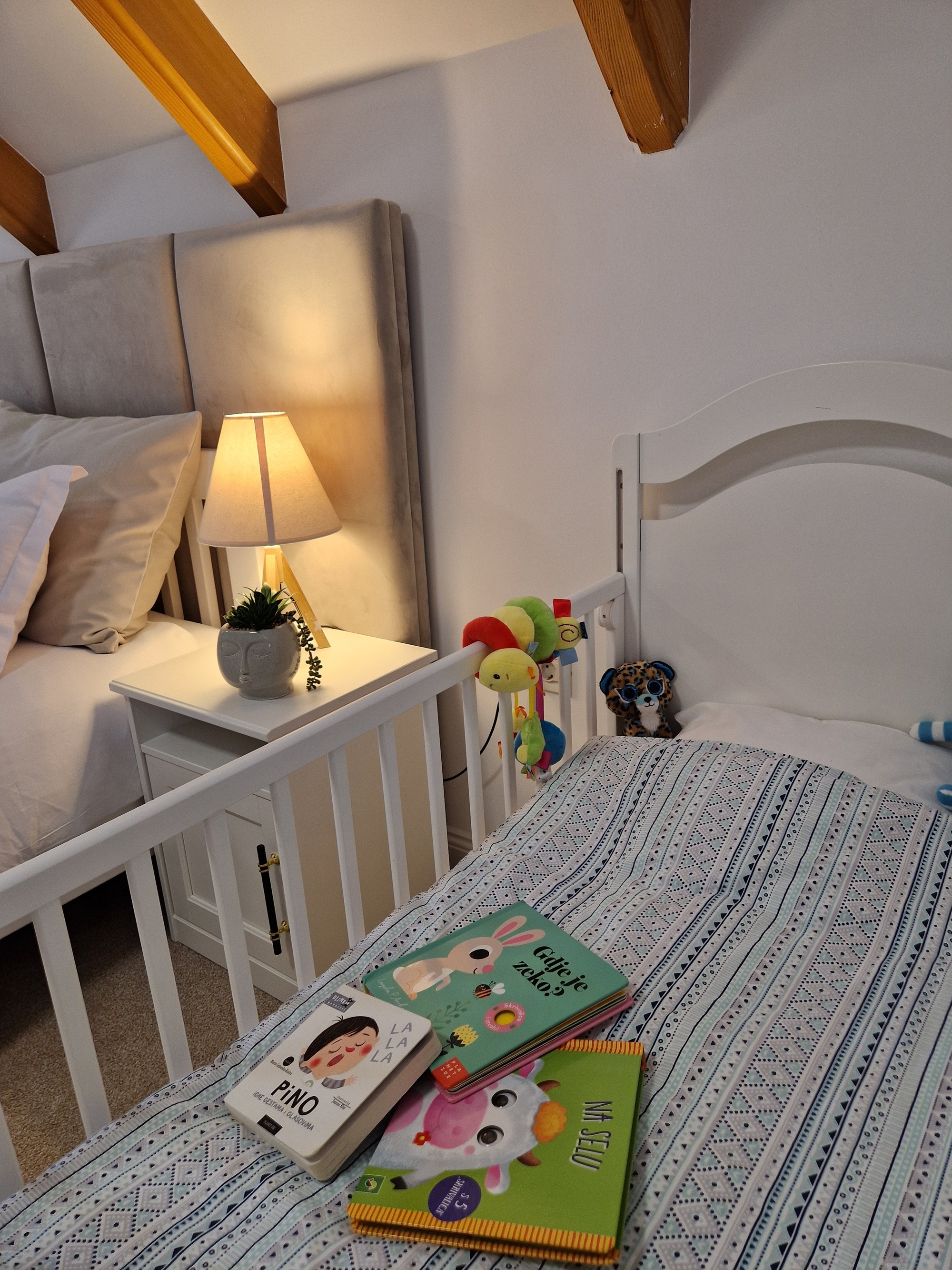 Enosobna hiša S teraso Varaždin, Zagorje  K