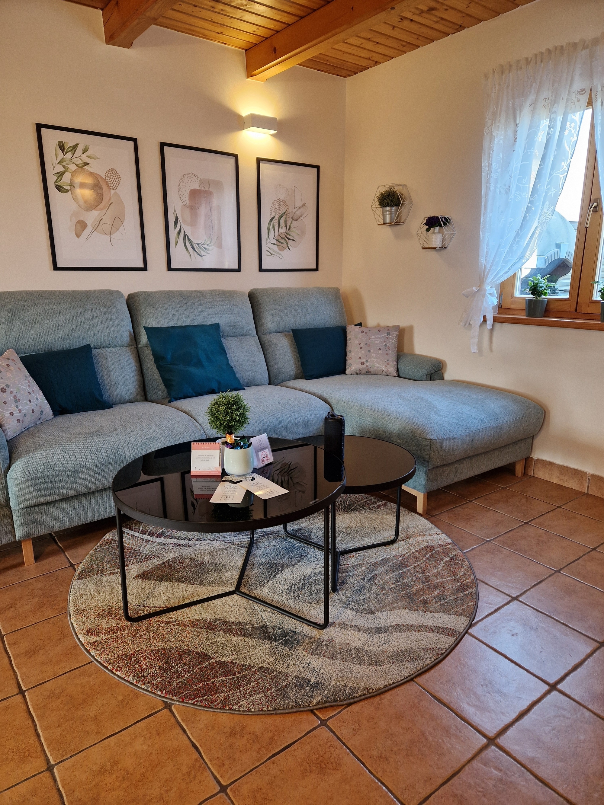 Enosobna hiša S teraso Varaždin, Zagorje  K