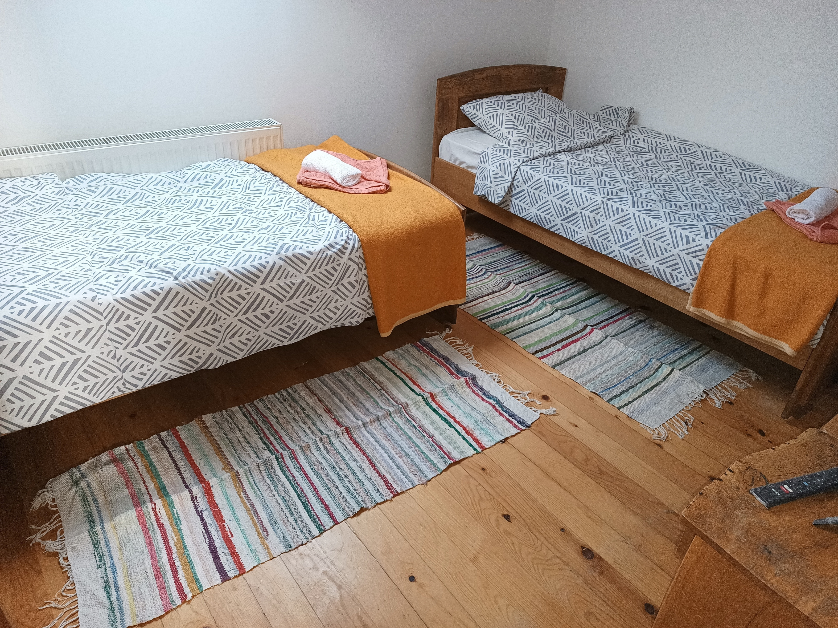 Comfortable and spacious house with terrace Dalj, Slavonija  K