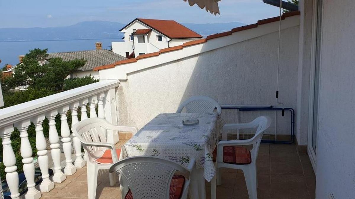 One bedroom apartment with terrace and sea view Omišalj, Krk (A-22474-b)