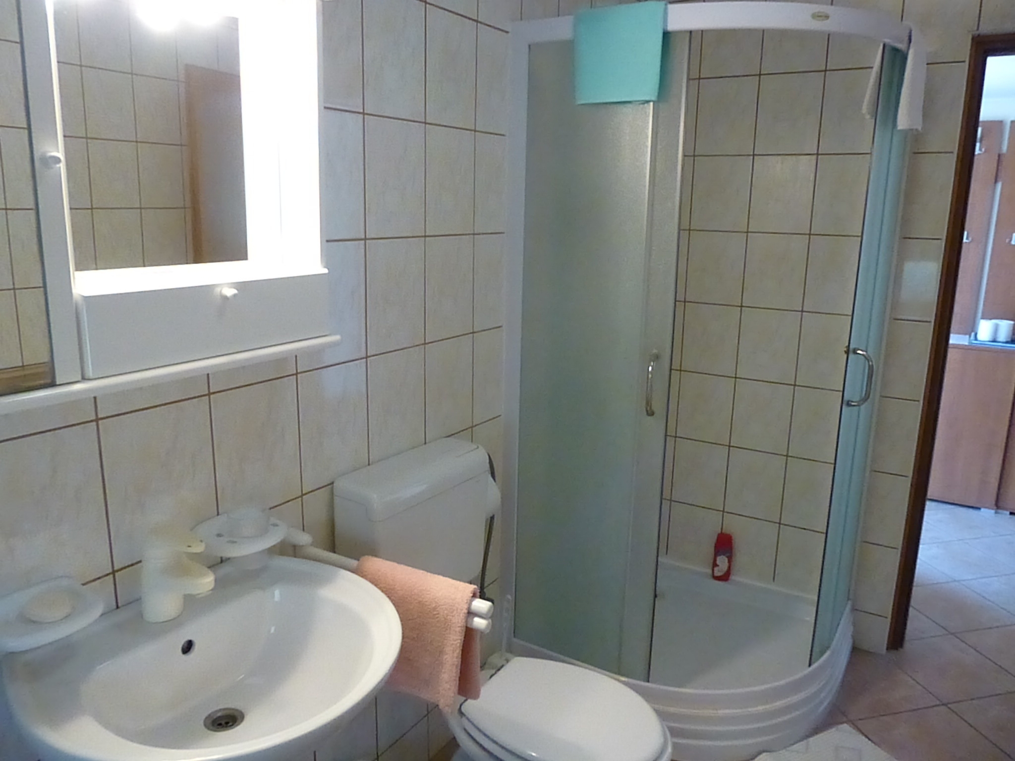One bedroom apartment with terrace and sea view Omišalj, Krk  A-c
