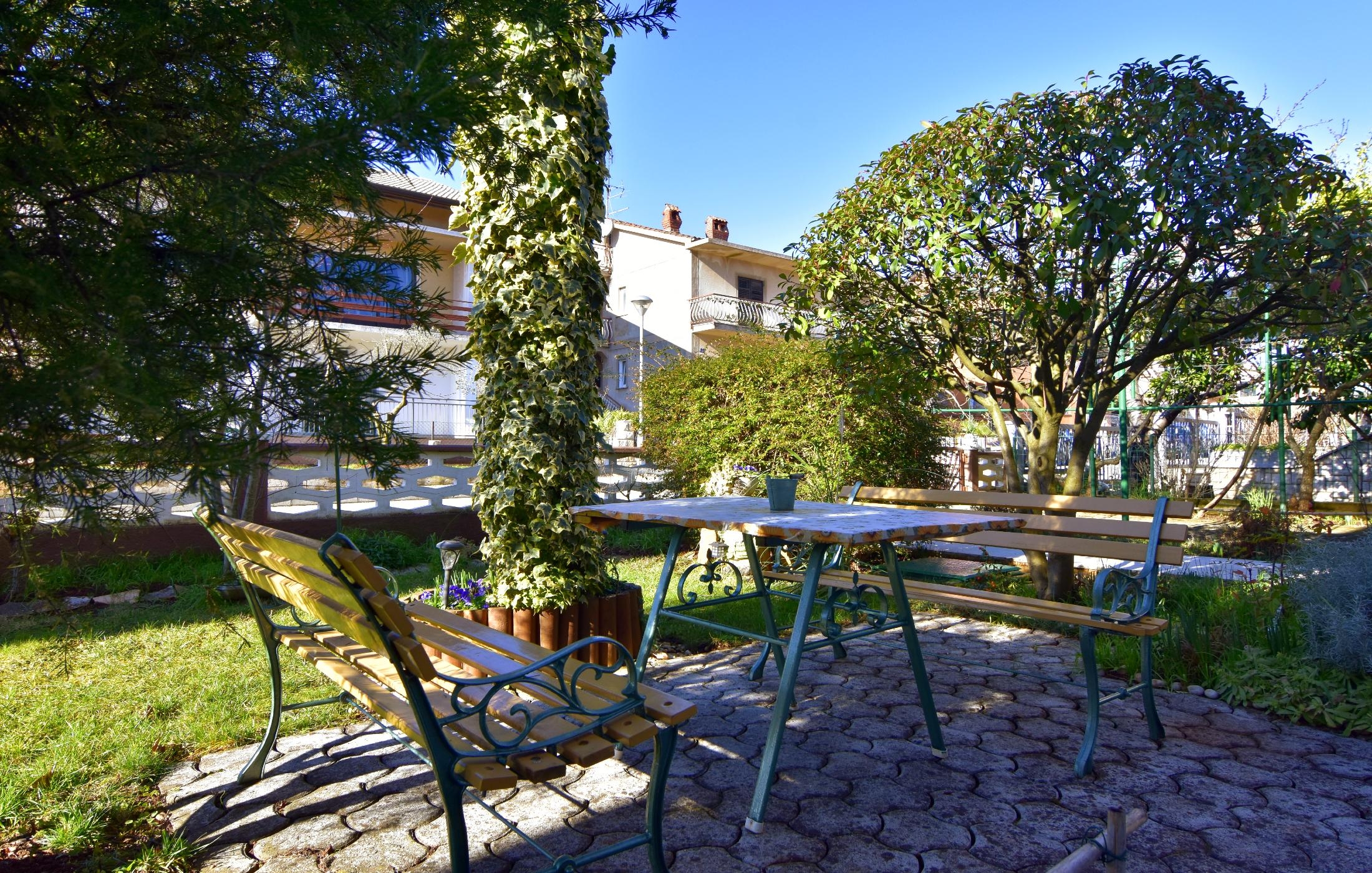 Three bedroom apartment with terrace Umag  A-a