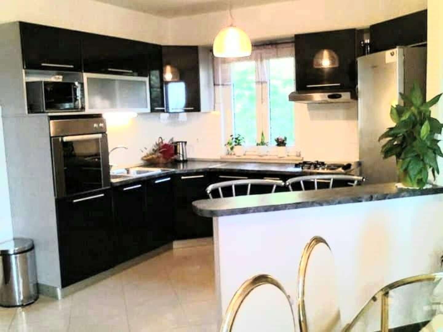 Three bedroom apartment with terrace and sea view Makarska  A-a