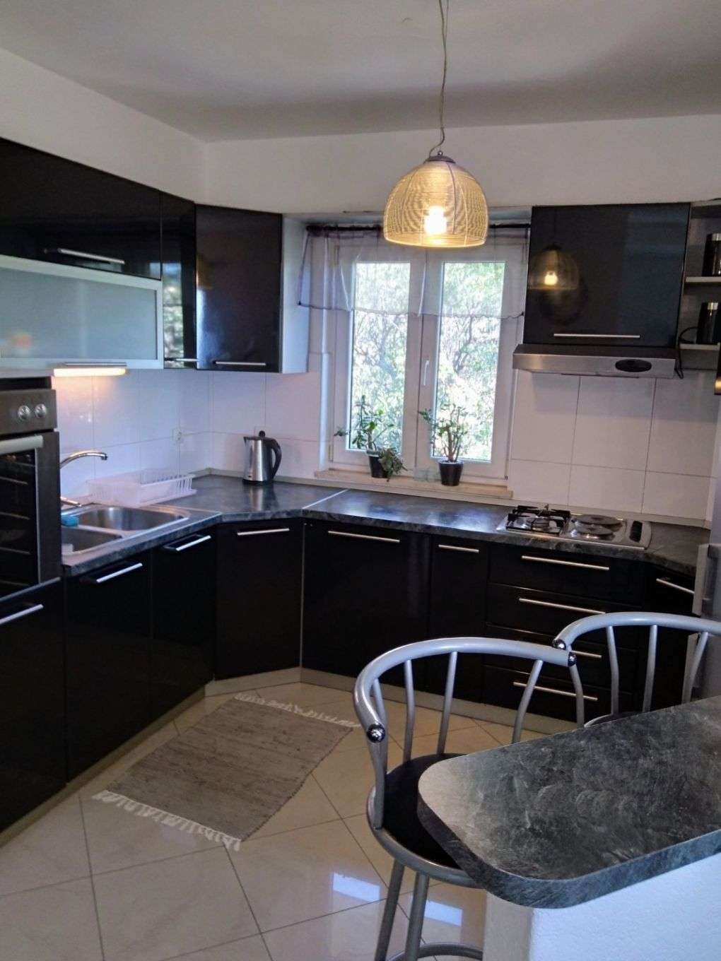 Three bedroom apartment with terrace and sea view Makarska  A-a