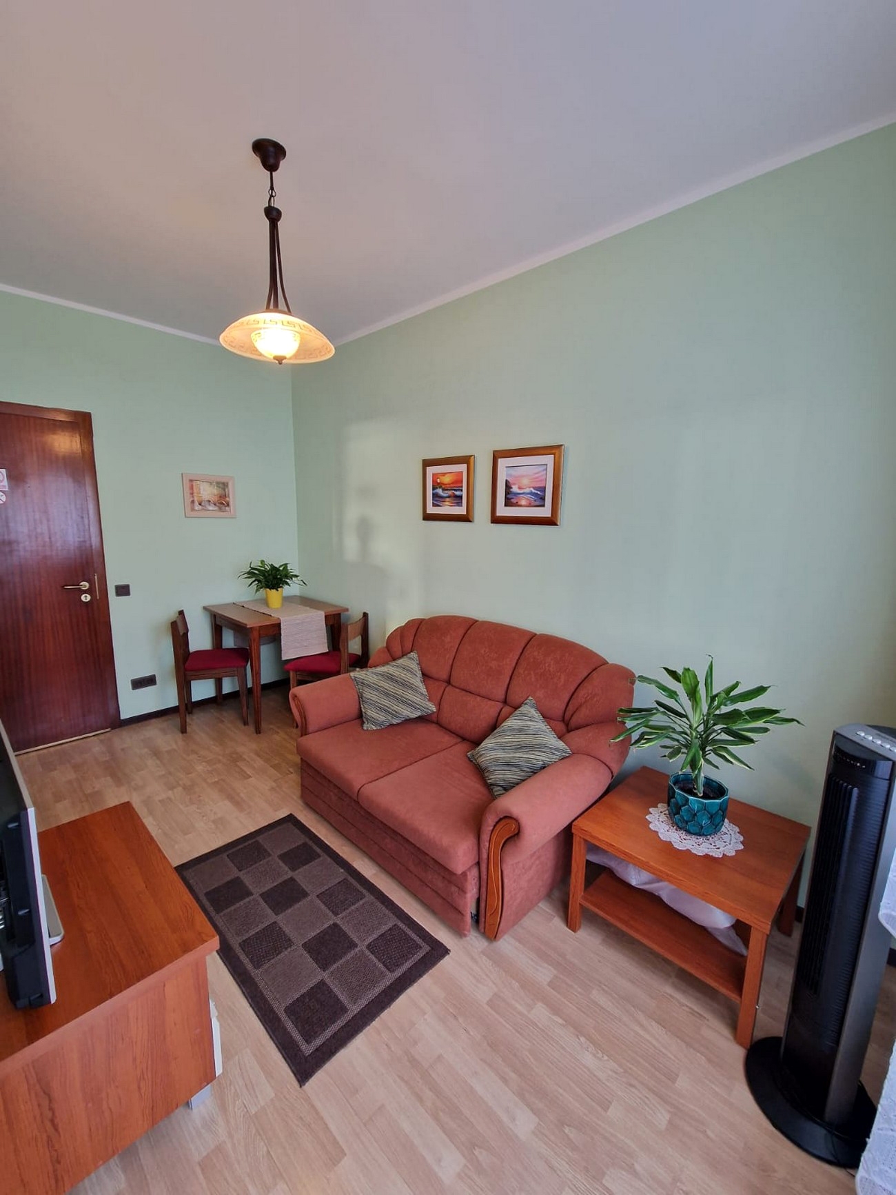 One bedroom apartment with balcony and sea view Palit, Rab (A-22493-a)