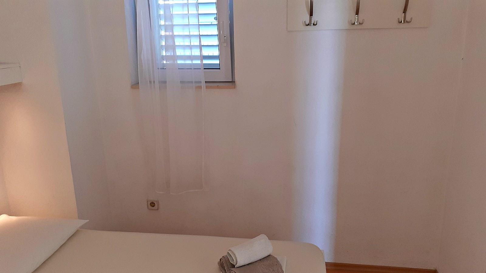 One bedroom apartment with balcony and sea view Baška Voda, Makarska  A-a