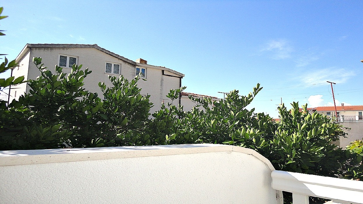 One bedroom apartment with balcony Baška Voda, Makarska  A-b