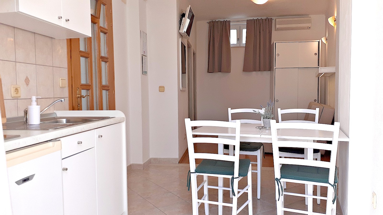 One bedroom apartment with balcony Baška Voda, Makarska  A-b