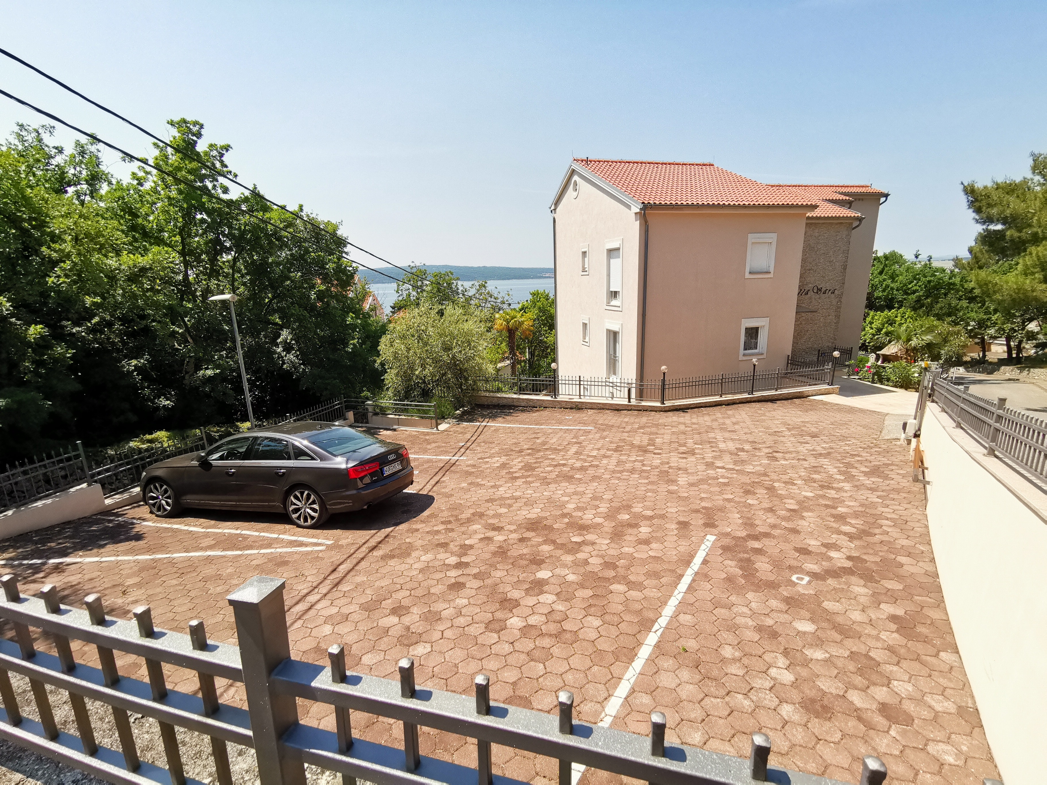 Two bedroom apartment near beach Dramalj, Crikvenica (A-22500-a) Two bedroom apartment near beach Dramalj, Crikvenica (A-22500-a)