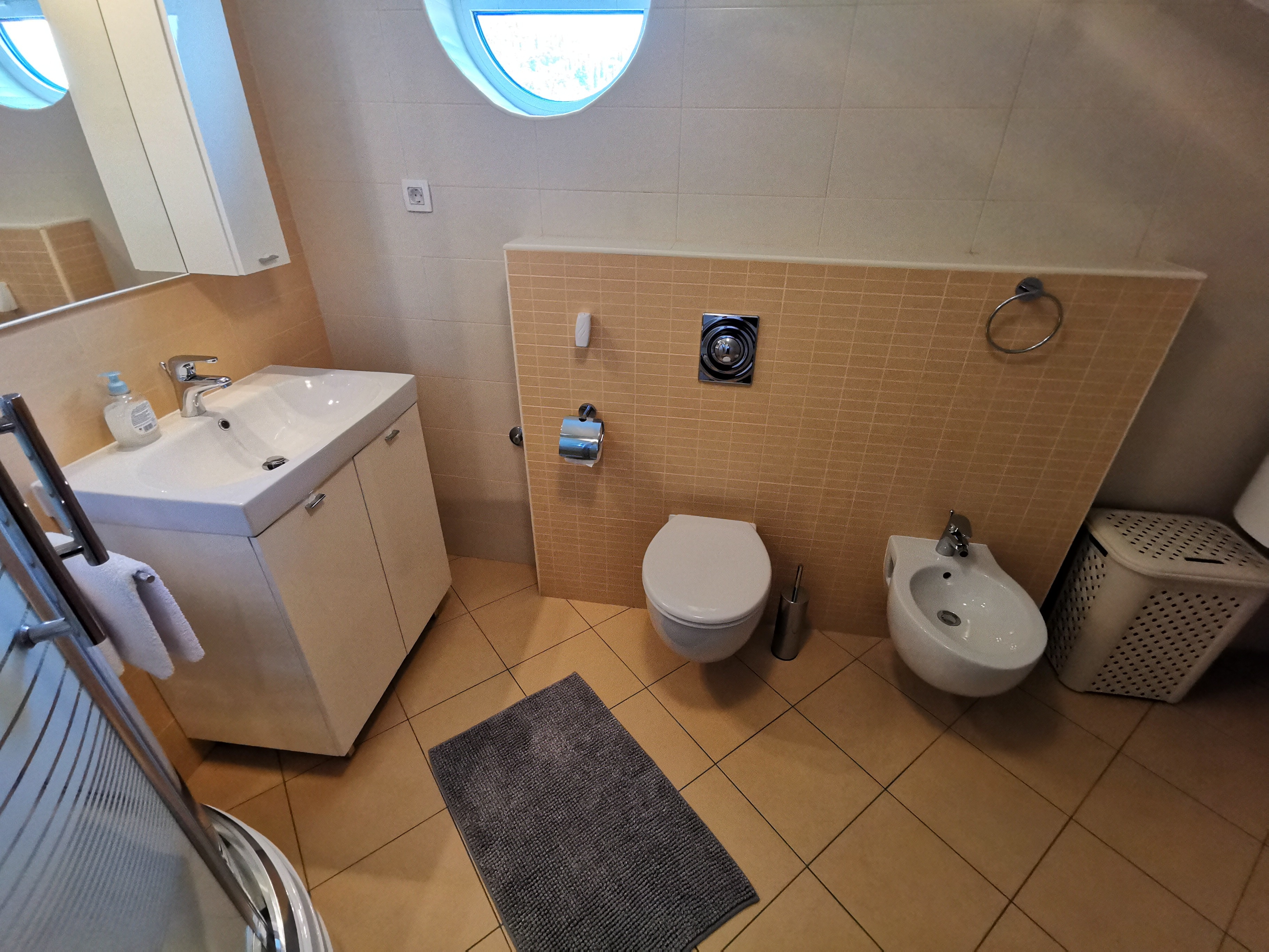Three bedroom apartment near beach Dramalj, Crikvenica  A-a