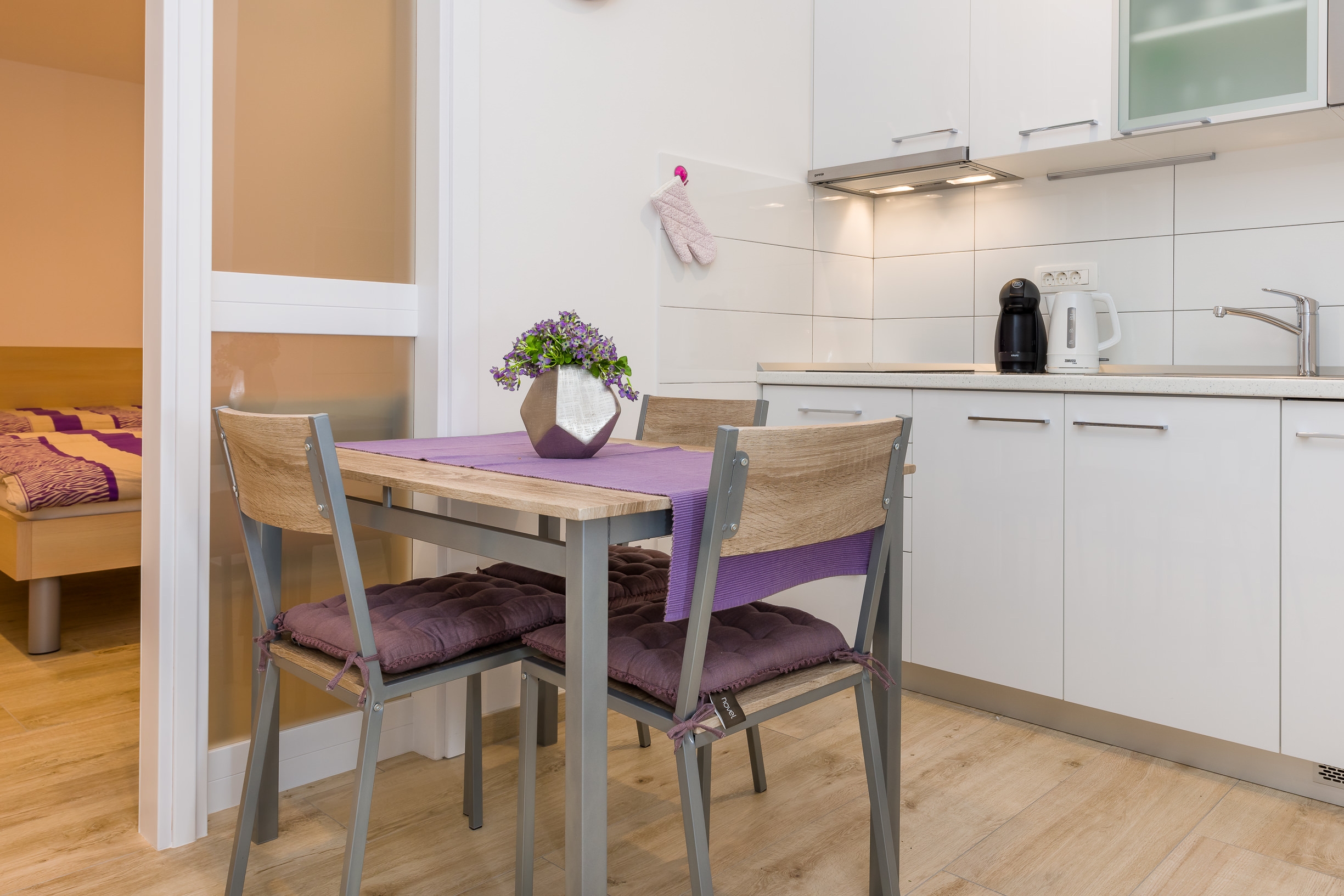 One bedroom apartment with terrace Hvar  A-b