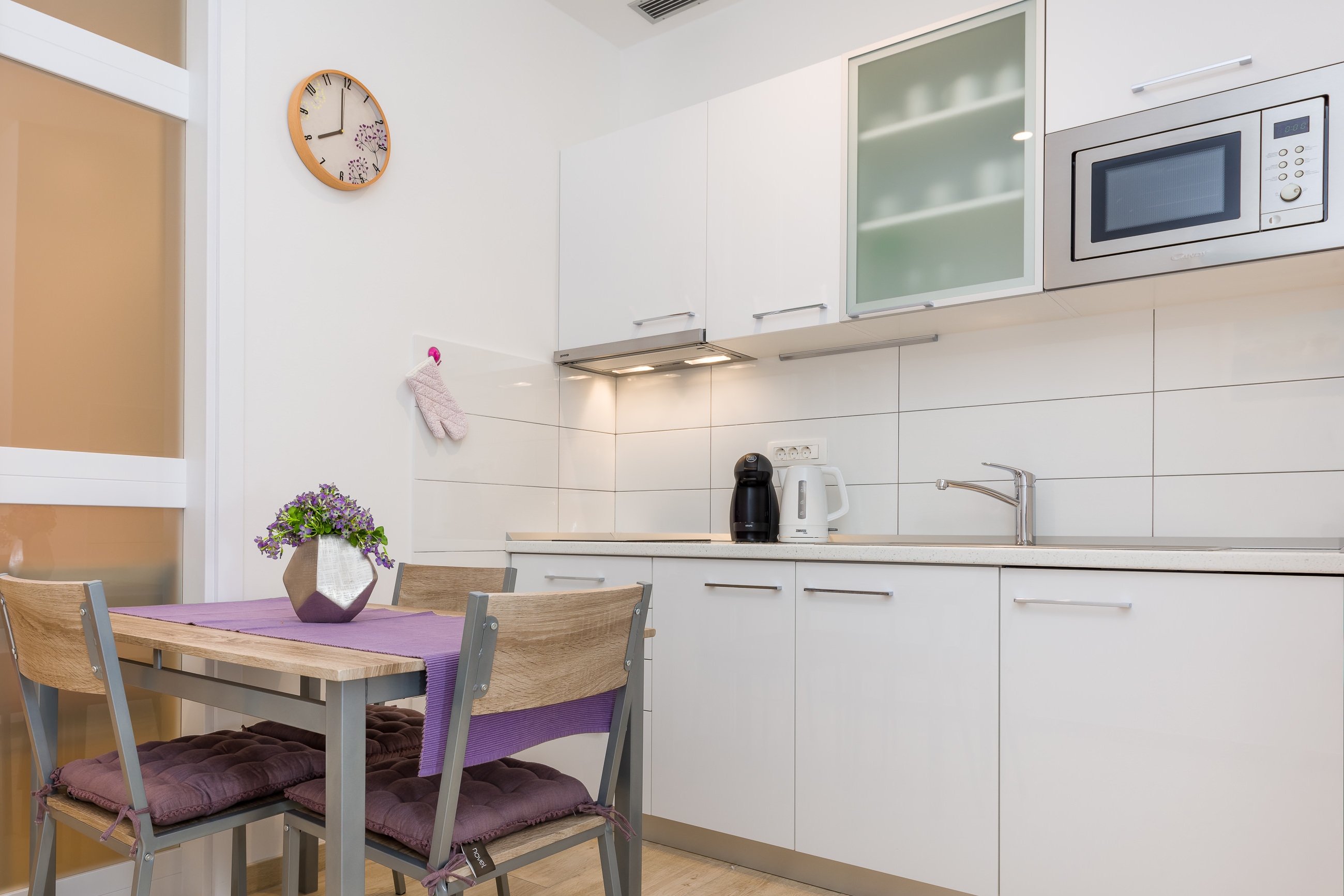One bedroom apartment with terrace Hvar  A-b