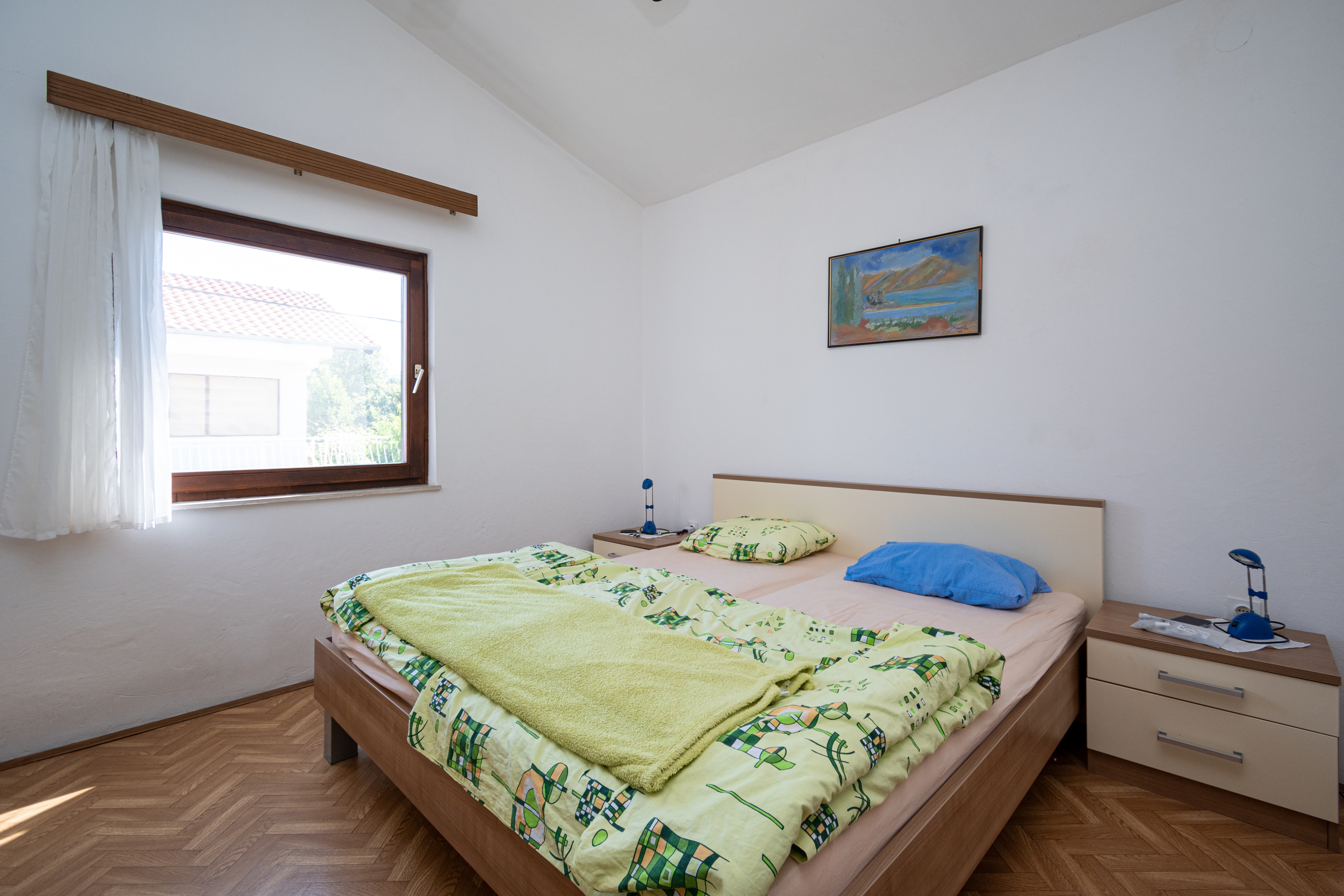 One bedroom apartment near beach Bibinje, Zadar  A-c