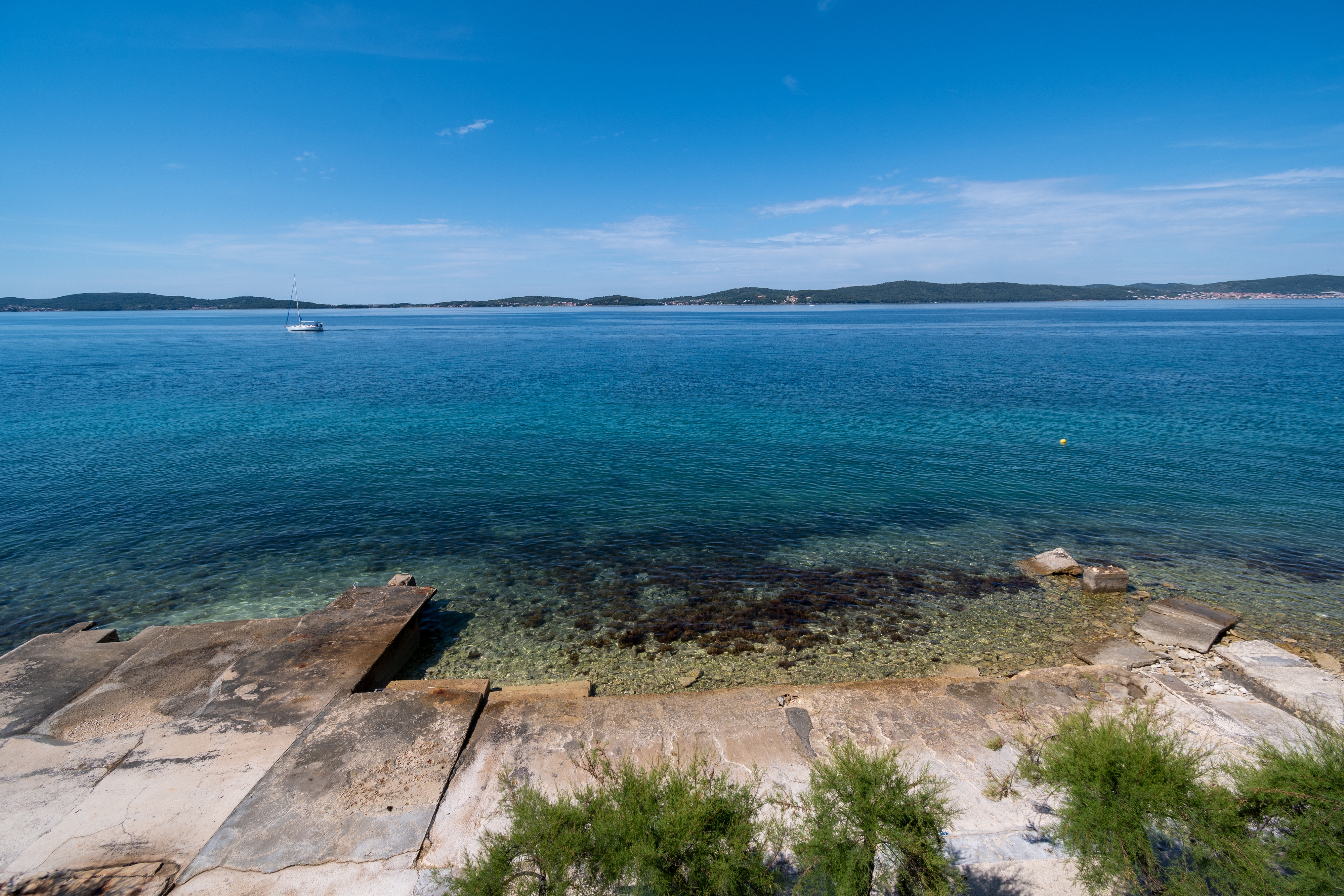 One bedroom apartment near beach Bibinje, Zadar  A-c