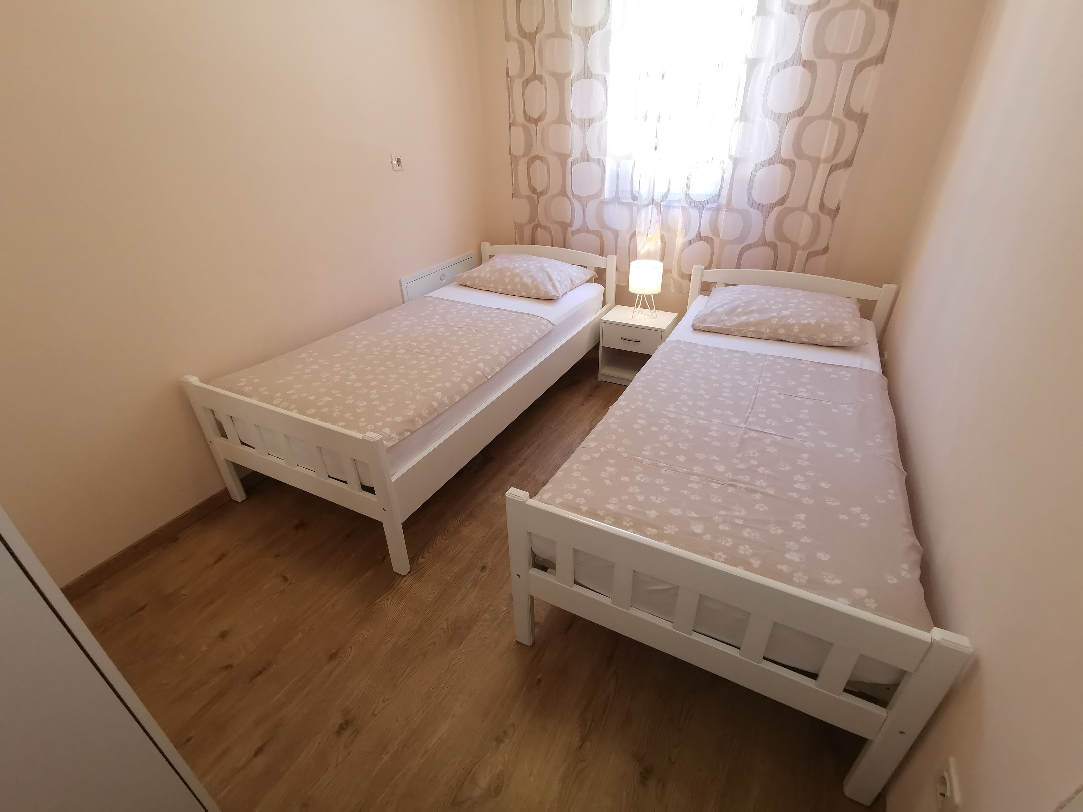 Two bedroom apartment with balcony and sea view Crikvenica  A-a