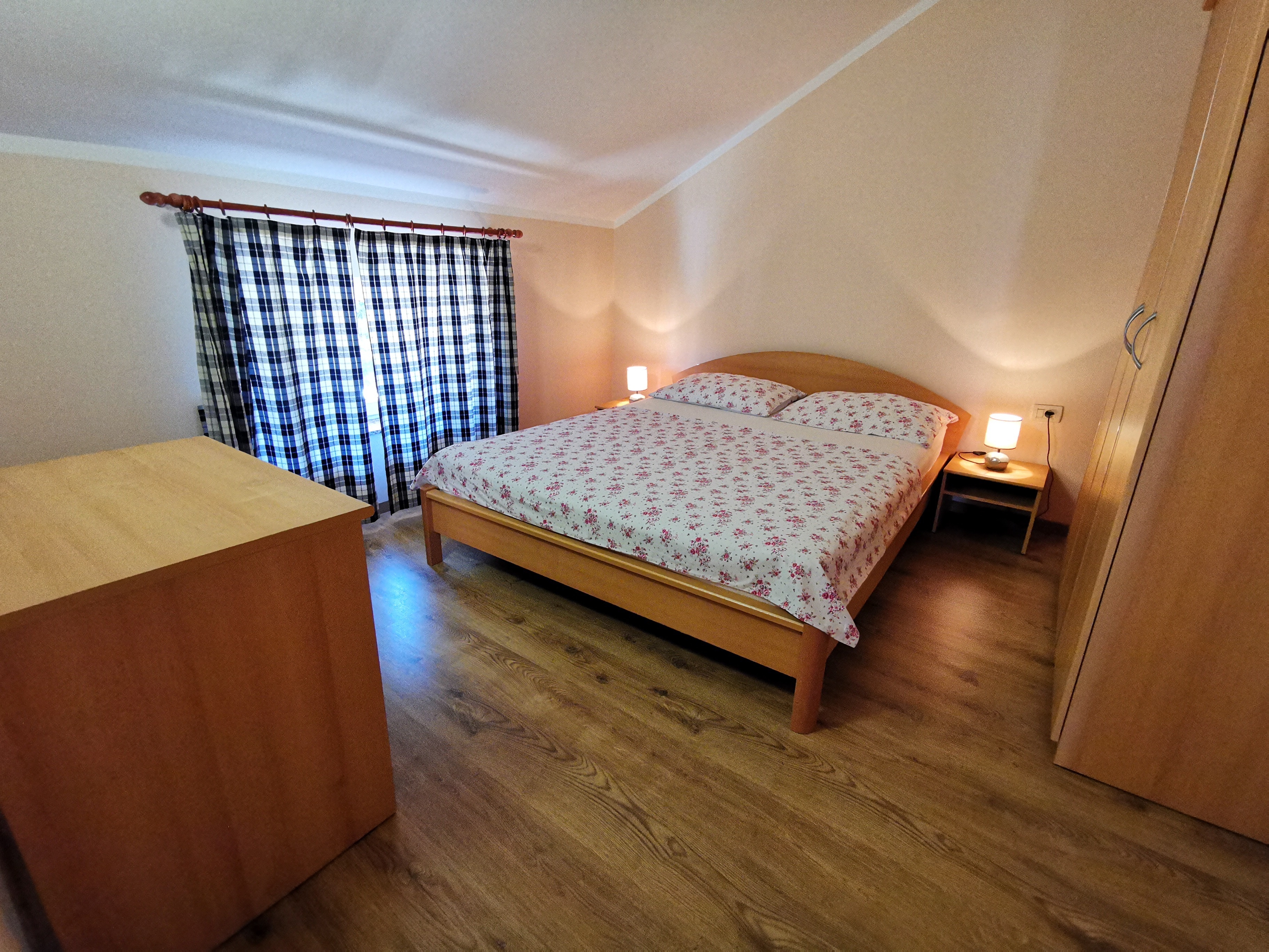 Two bedroom apartment with balcony and sea view Crikvenica  A-a