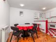 Jídelna Pula, Jídelna v ubytování typu apartment, domácí mazlíčci povoleni a WiFi.