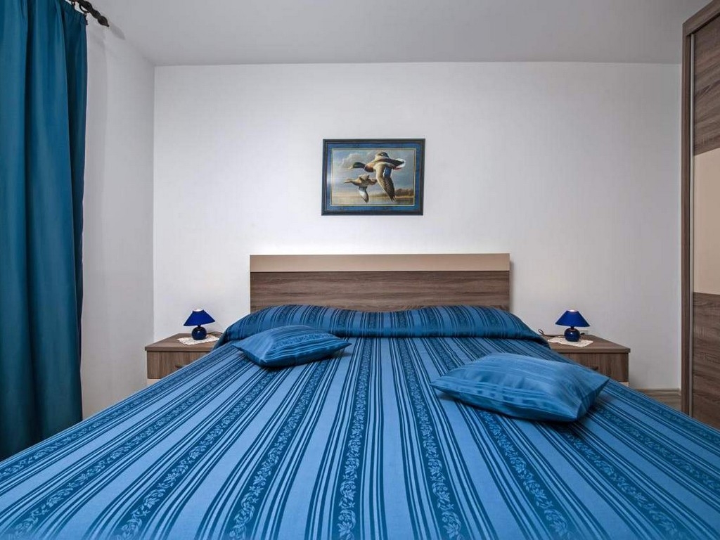 Three bedroom apartment with balcony Rovinj  A-a
