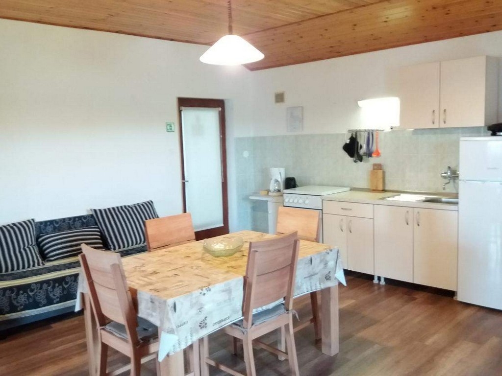 Two bedroom apartment with balcony Rovinj (A-22528-a)