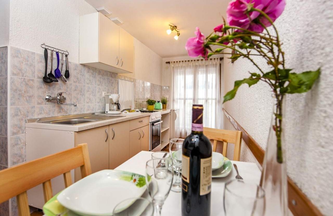 Two bedroom apartment with balcony Rovinj (A-22528-c)