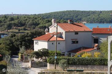 Property Medulin, Medulin, Property 2253 - Apartments near sea with sandy beach.