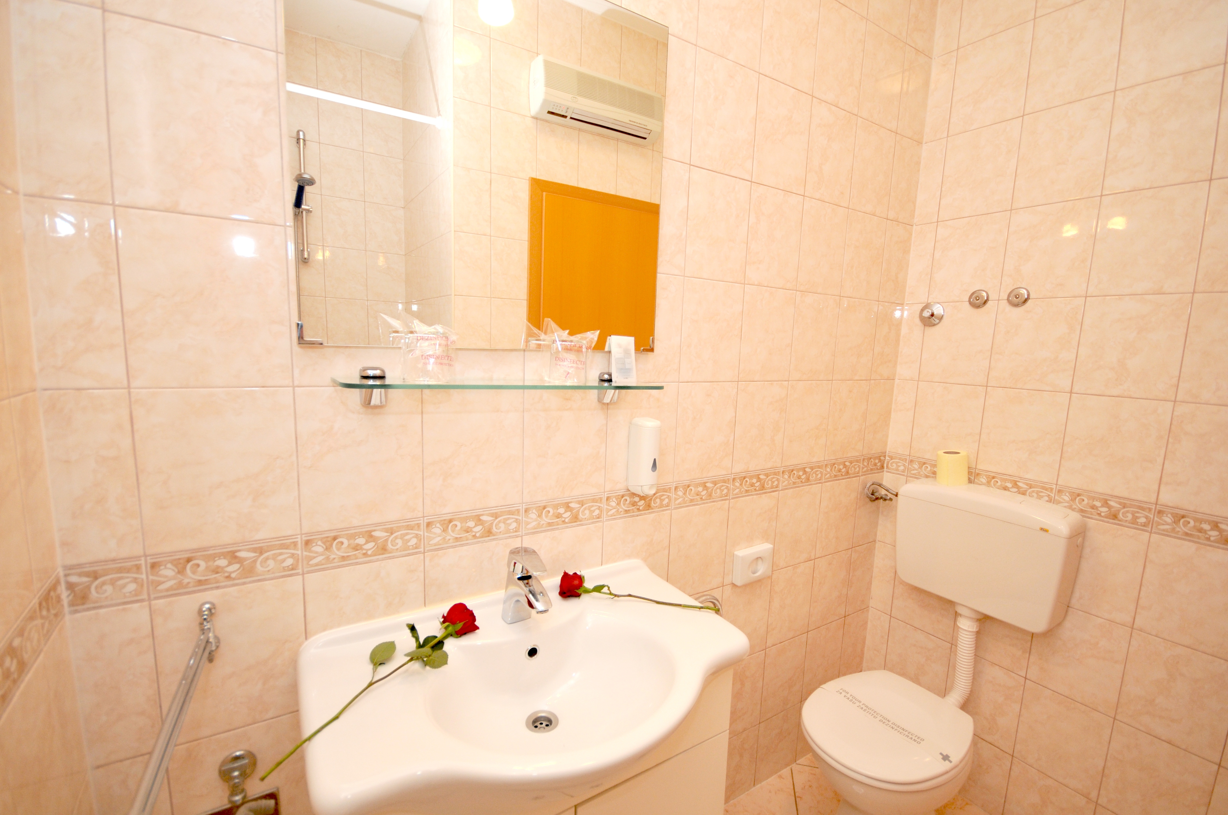 Room with balcony Trogir  S-a
