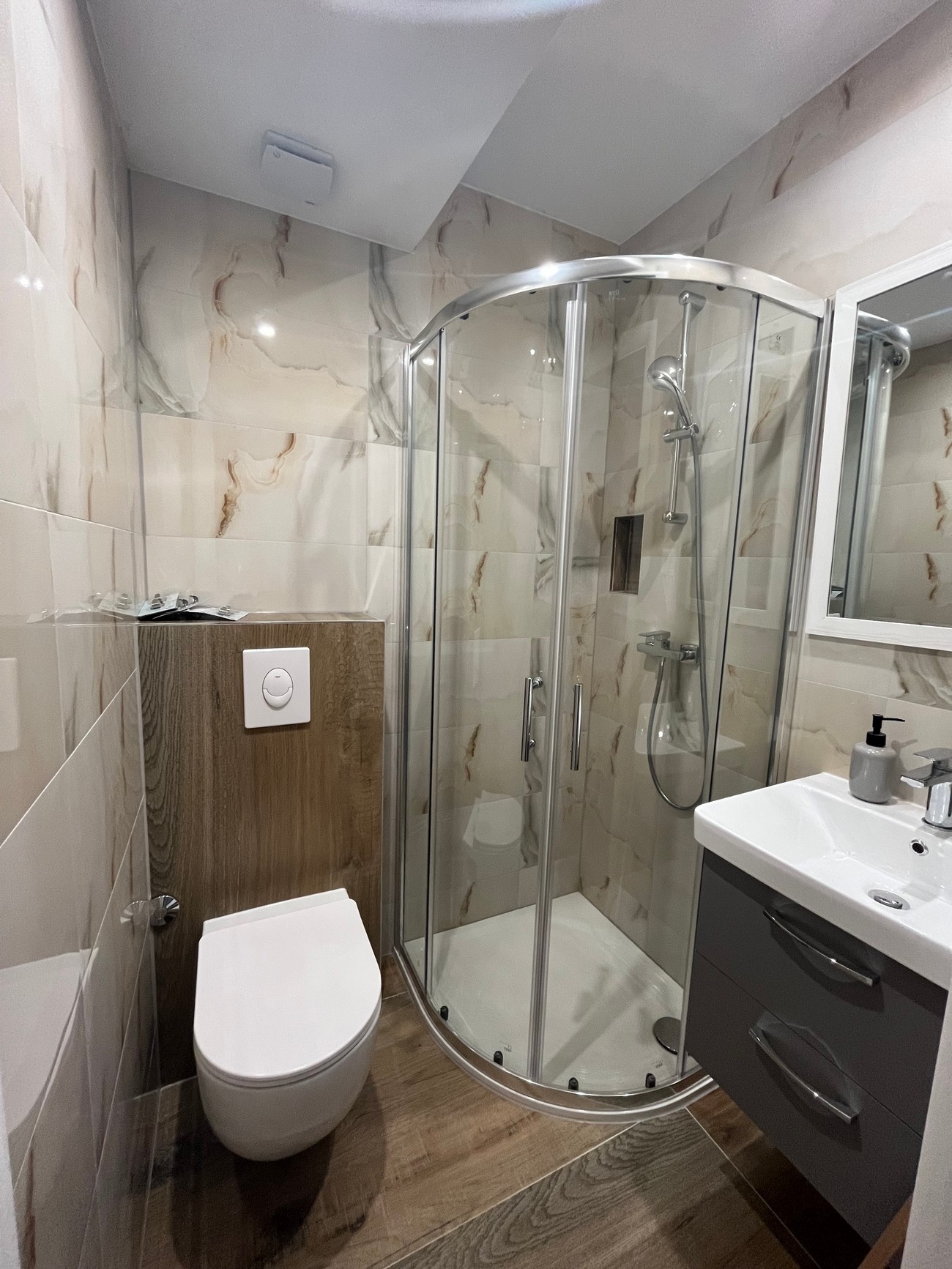 Three bedroom apartment with balcony Kaštel Štafilić, Kaštela  A-a