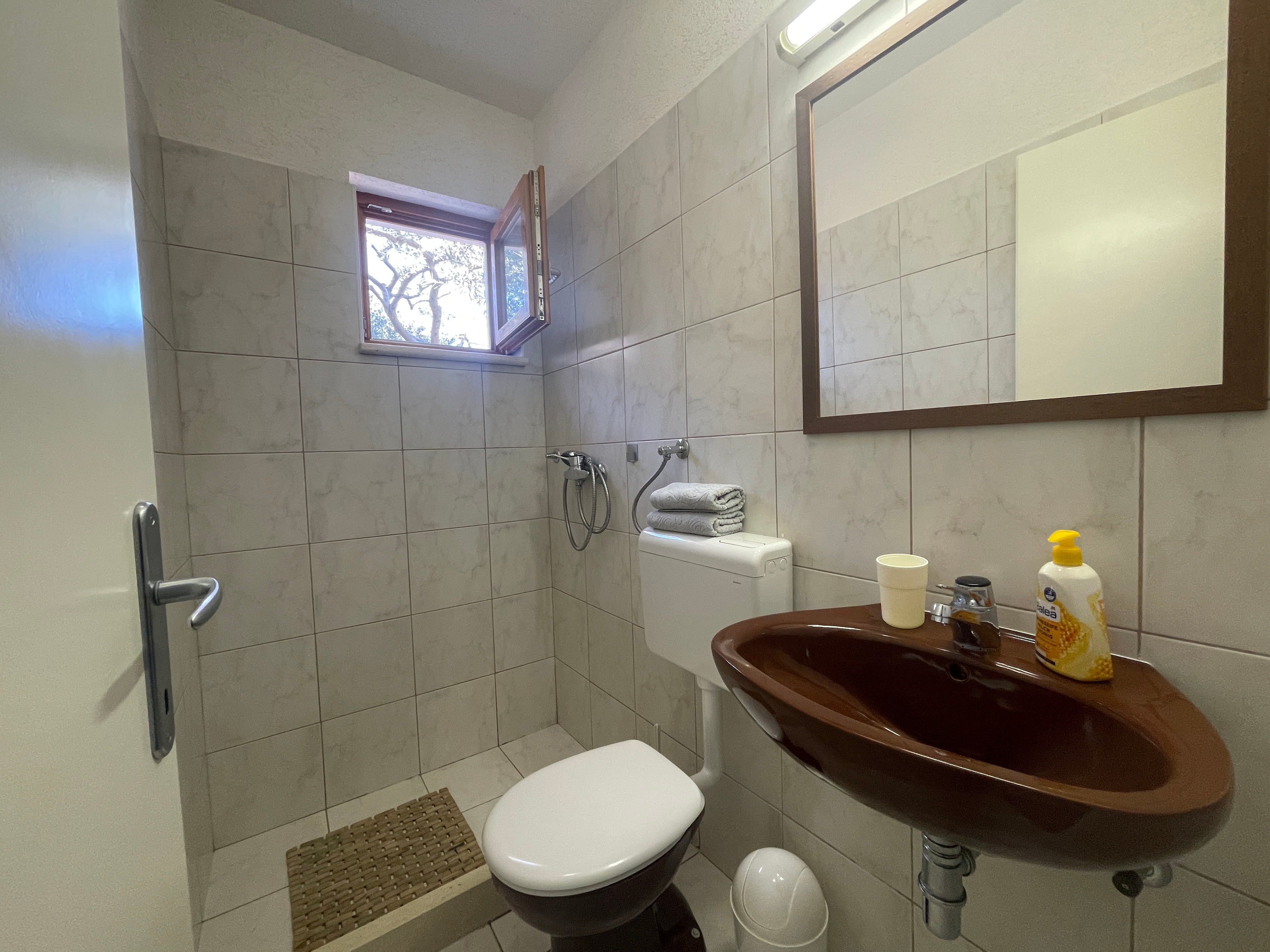 Two bedroom house near beach Cove Pakomina, Hvar  K