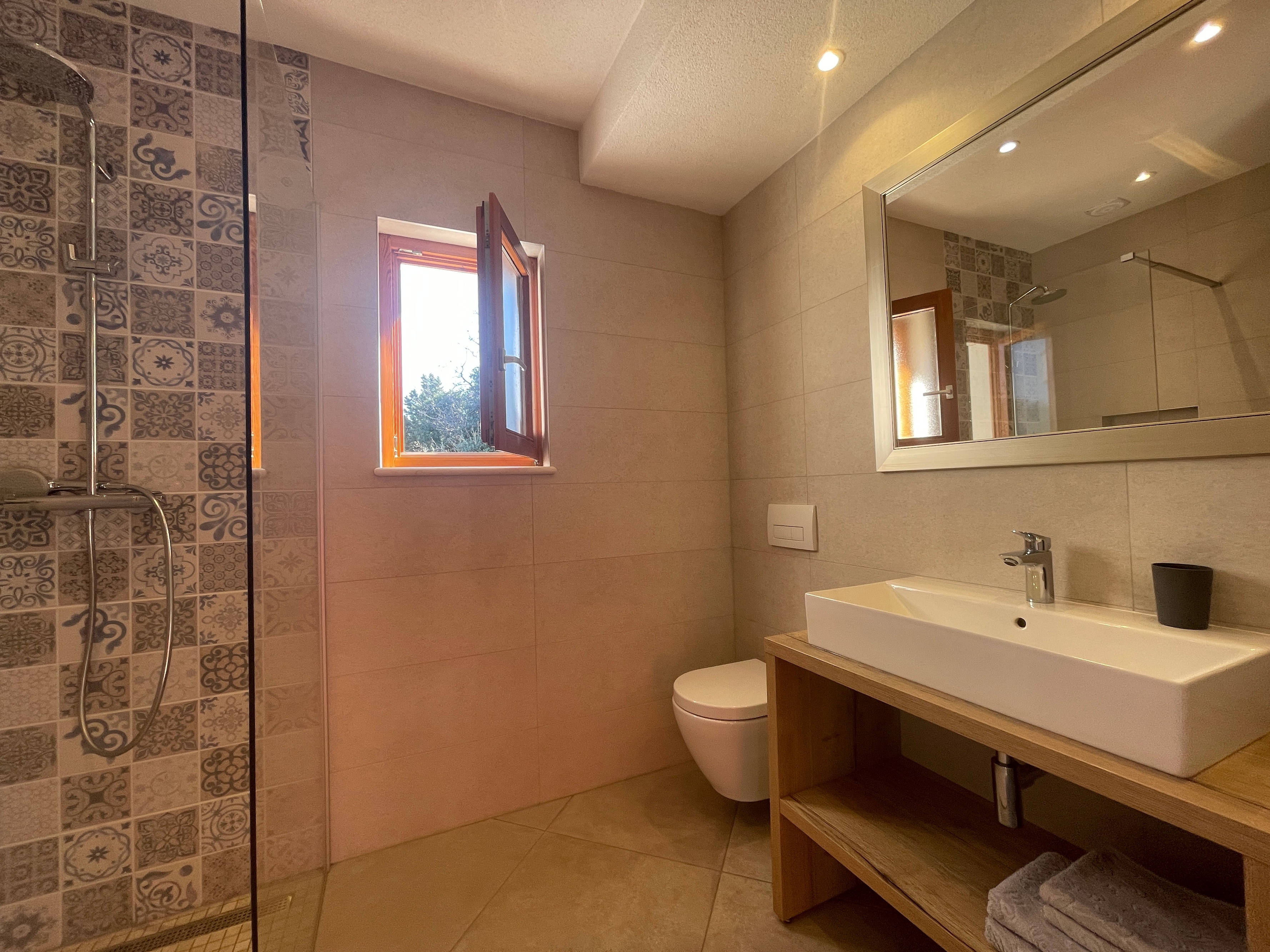 Two bedroom house near beach Cove Pakomina, Hvar  K