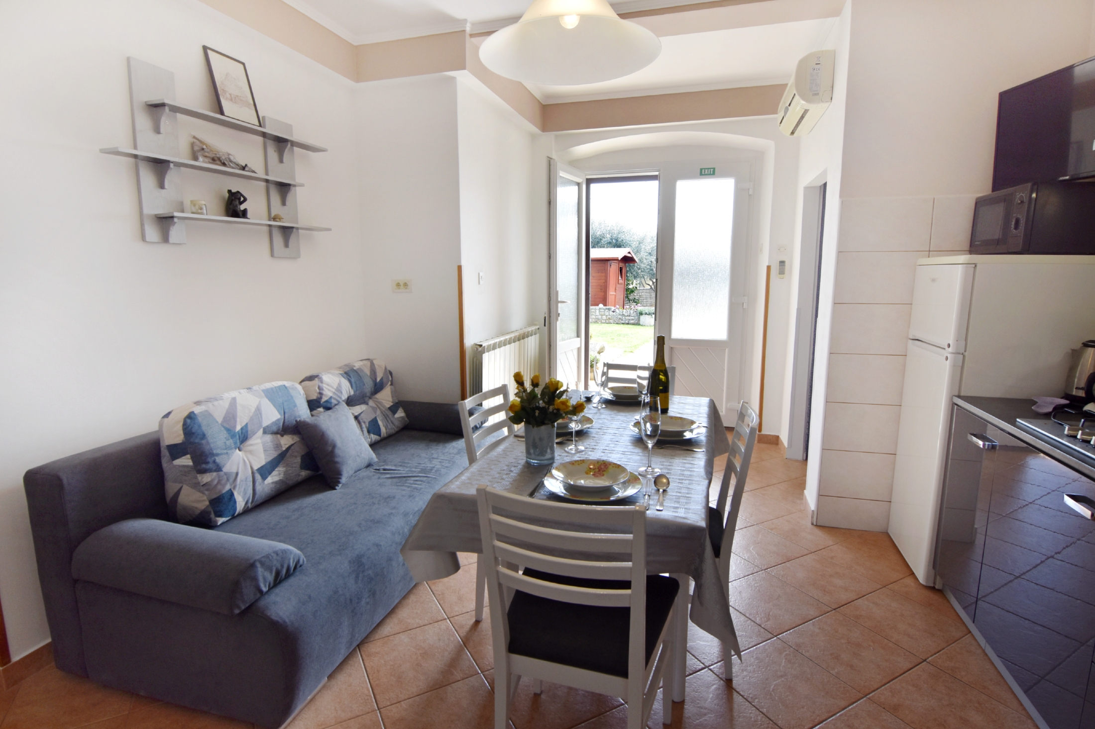 Two bedroom apartment with terrace and sea view Umag (A-22536-a)
