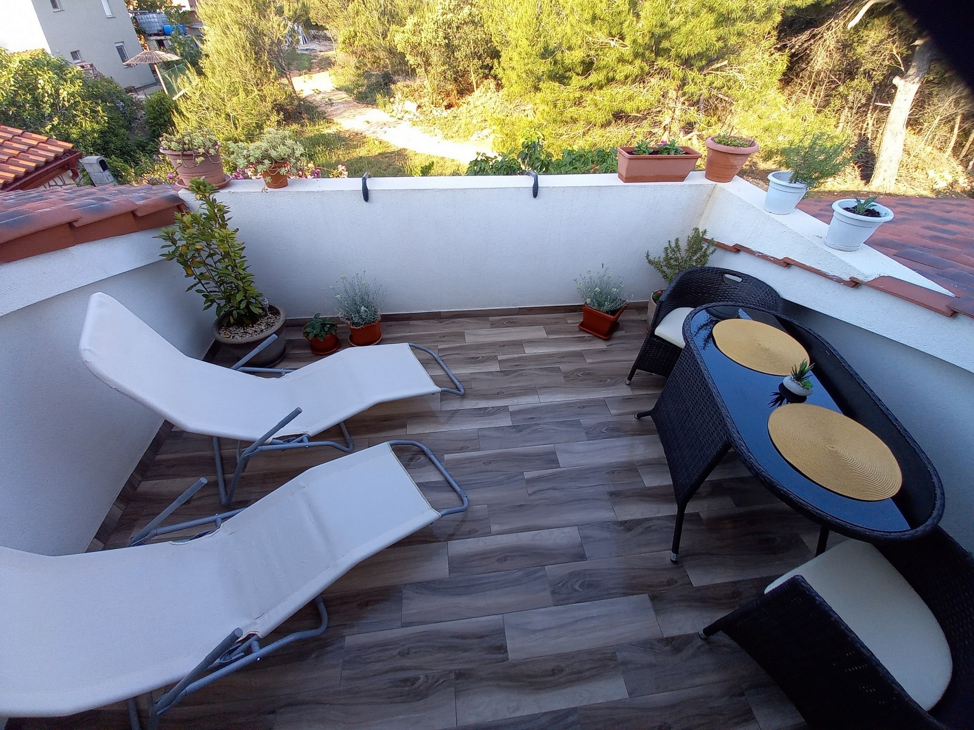 Studio flat with terrace Vir  AS-a