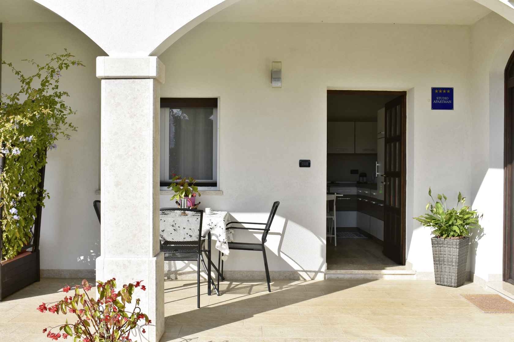 Studio flat with terrace Sosi, Umag  AS-a