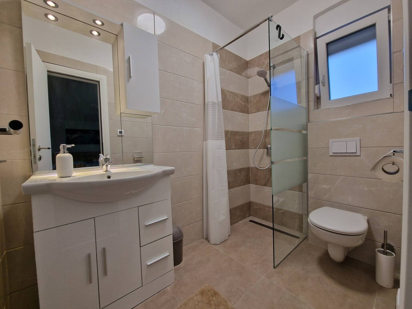 Top Rab Mundanije Top Rab Mundanije