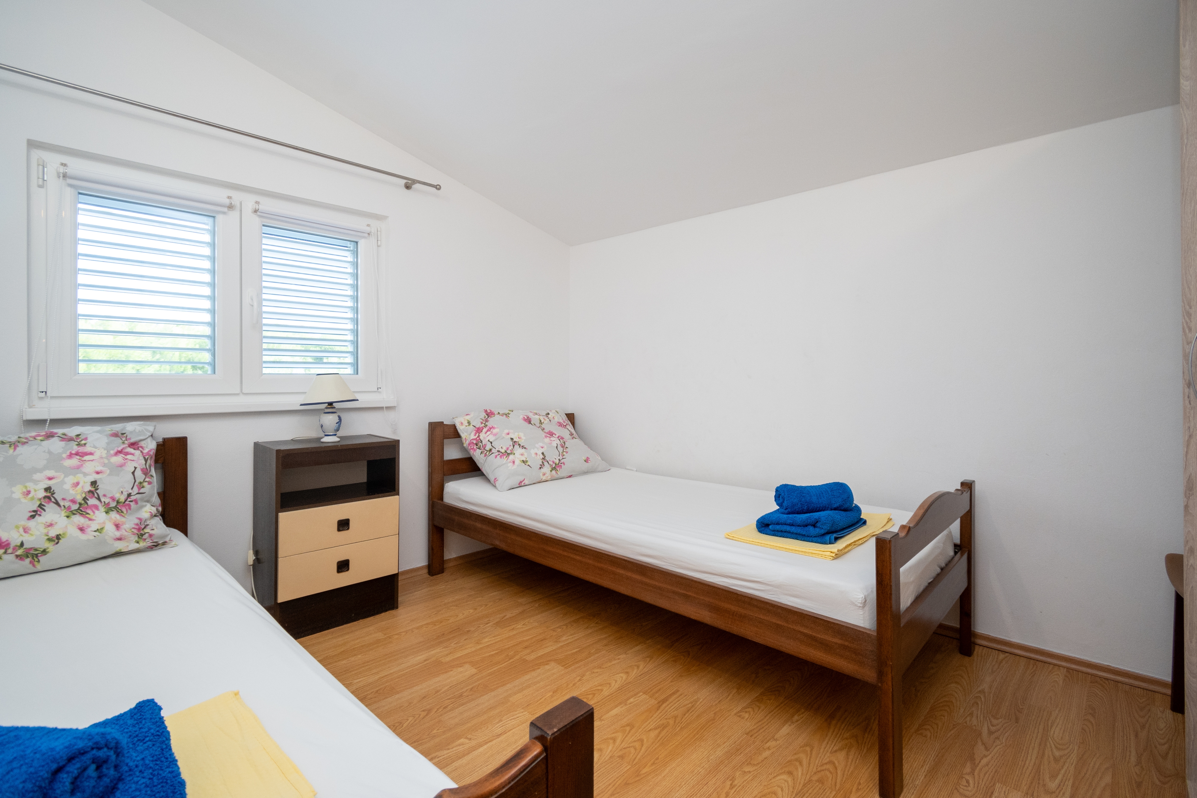Two bedroom apartment with terrace Vir  A-a
