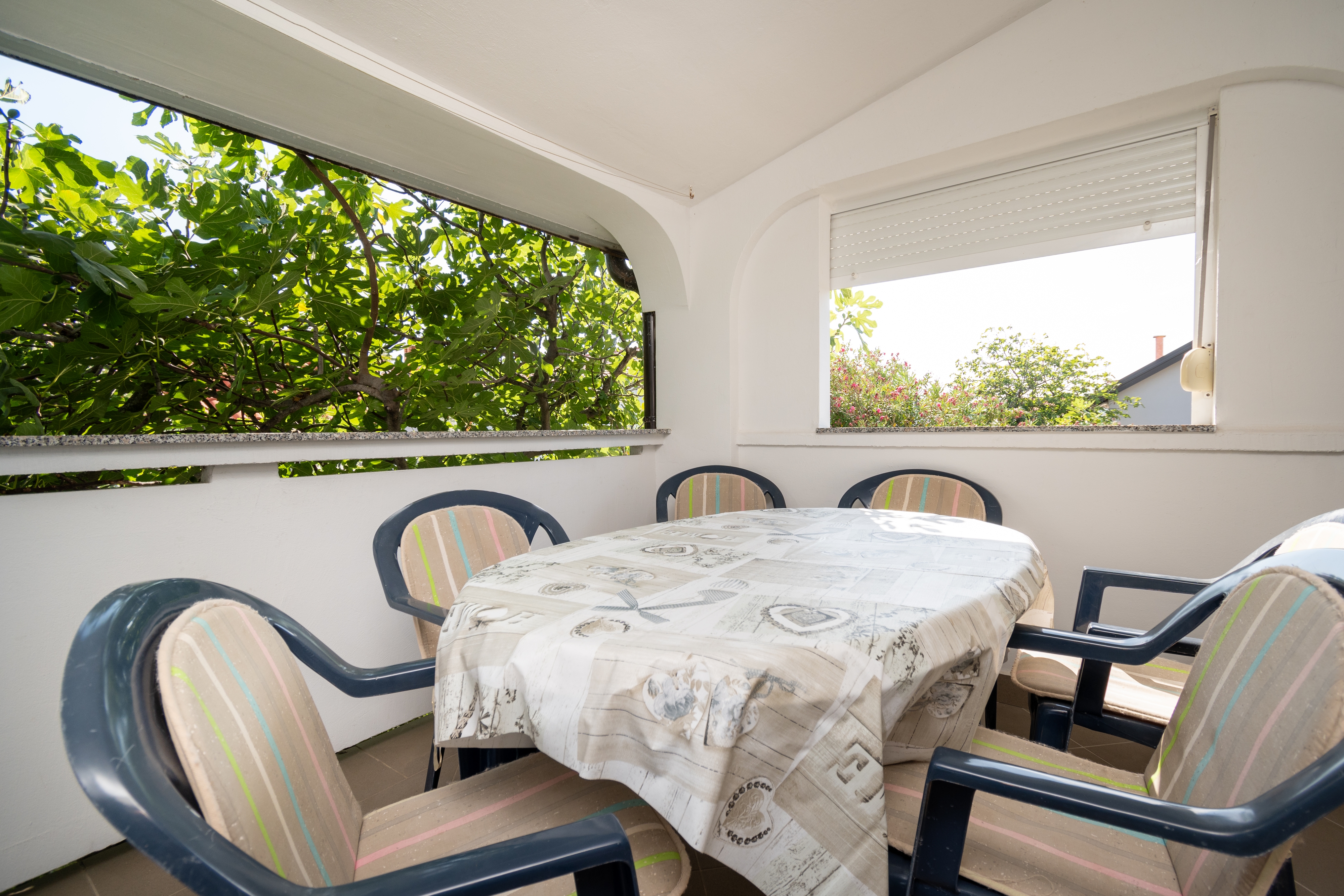 Two bedroom apartment with terrace Vir  A-a