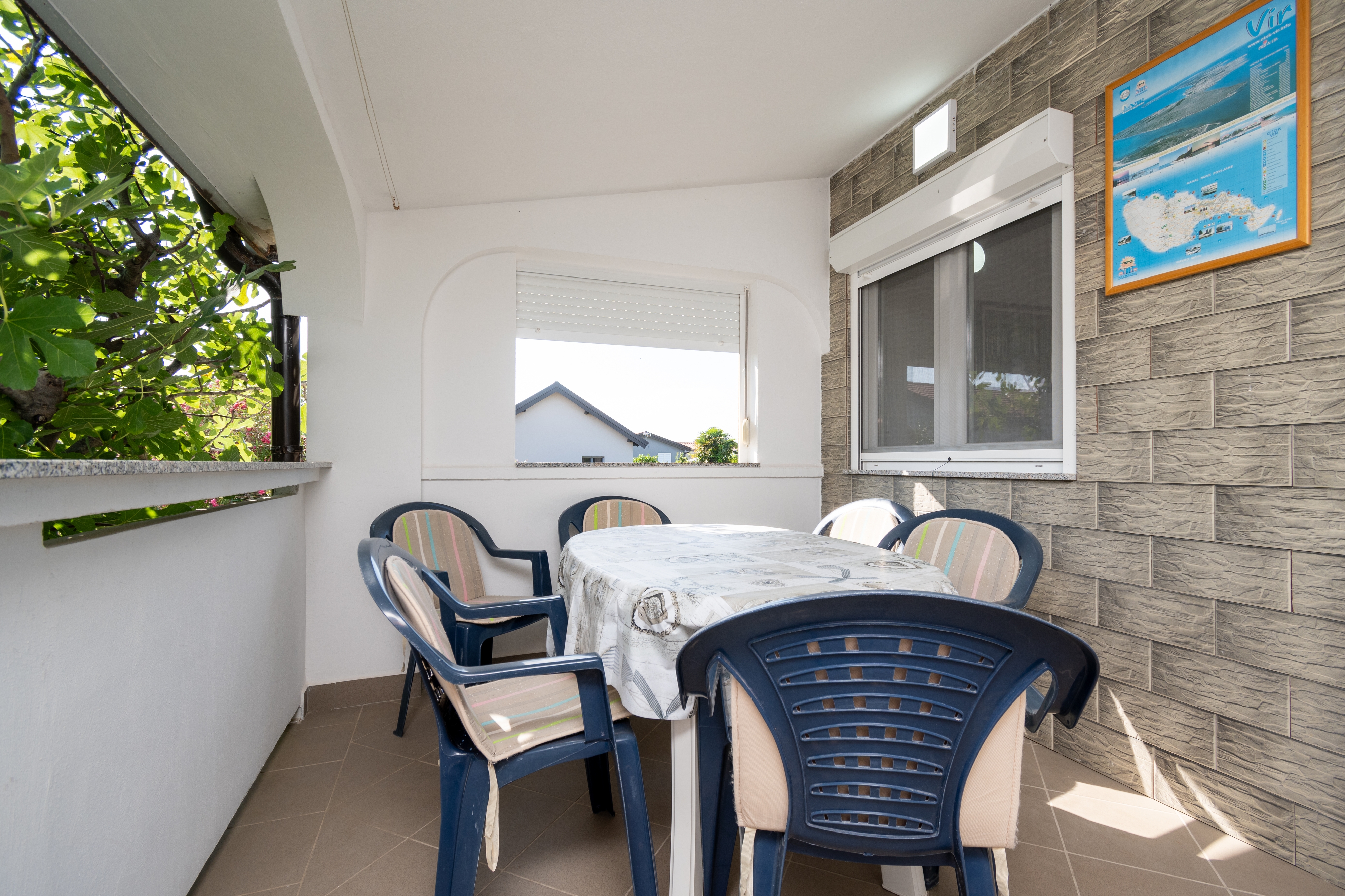 Two bedroom apartment with terrace Vir  A-a
