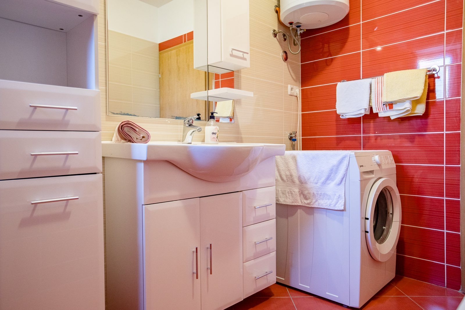 Three bedroom apartment with balcony Lopar, Rab  A-b