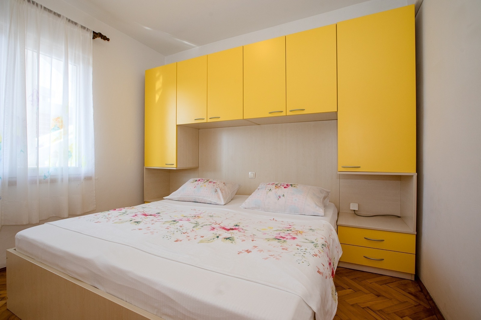 Three bedroom apartment with balcony Lopar, Rab (A-22558-b) Three bedroom apartment with balcony Lopar, Rab (A-22558-b)