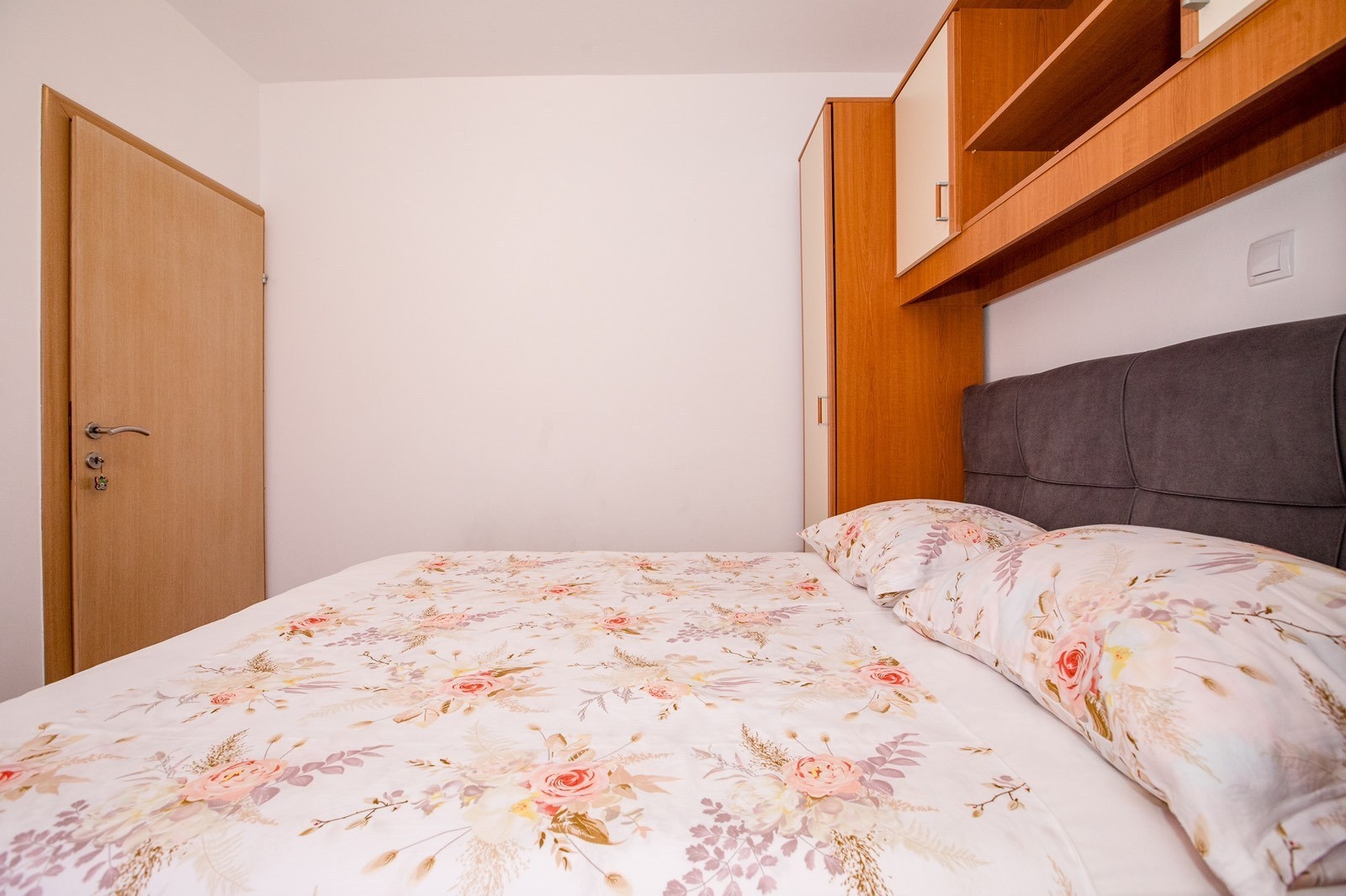 Three bedroom apartment with balcony Lopar, Rab  A-b