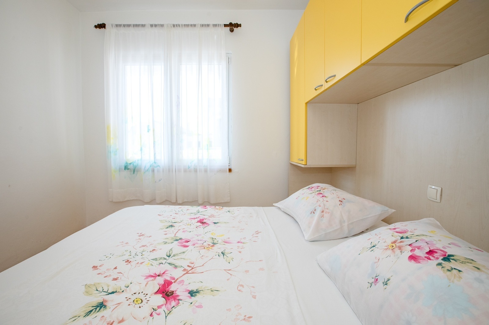 Three bedroom apartment with balcony Lopar, Rab  A-b