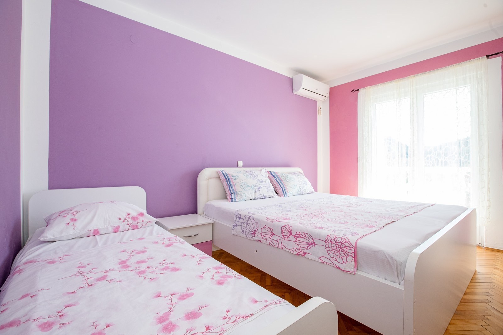 Three bedroom apartment with balcony Lopar, Rab  A-b
