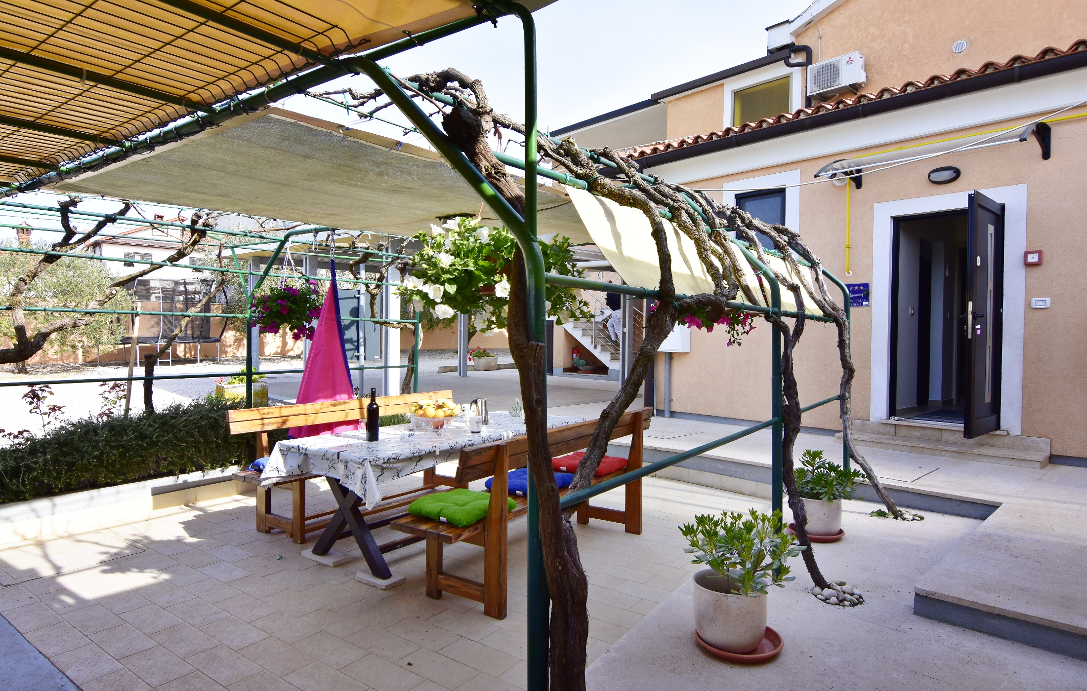 One bedroom apartment with terrace Savudrija, Umag  A-b