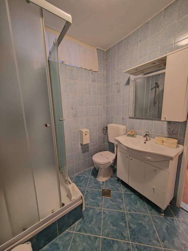 Top Rab Barbat Top Rab Barbat