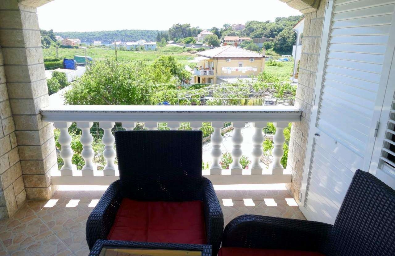 One bedroom apartment with balcony Palit, Rab  A-a