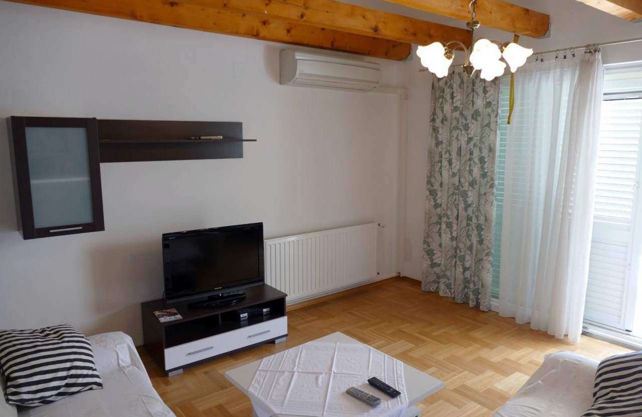 Top Rab Palit Top Rab Palit