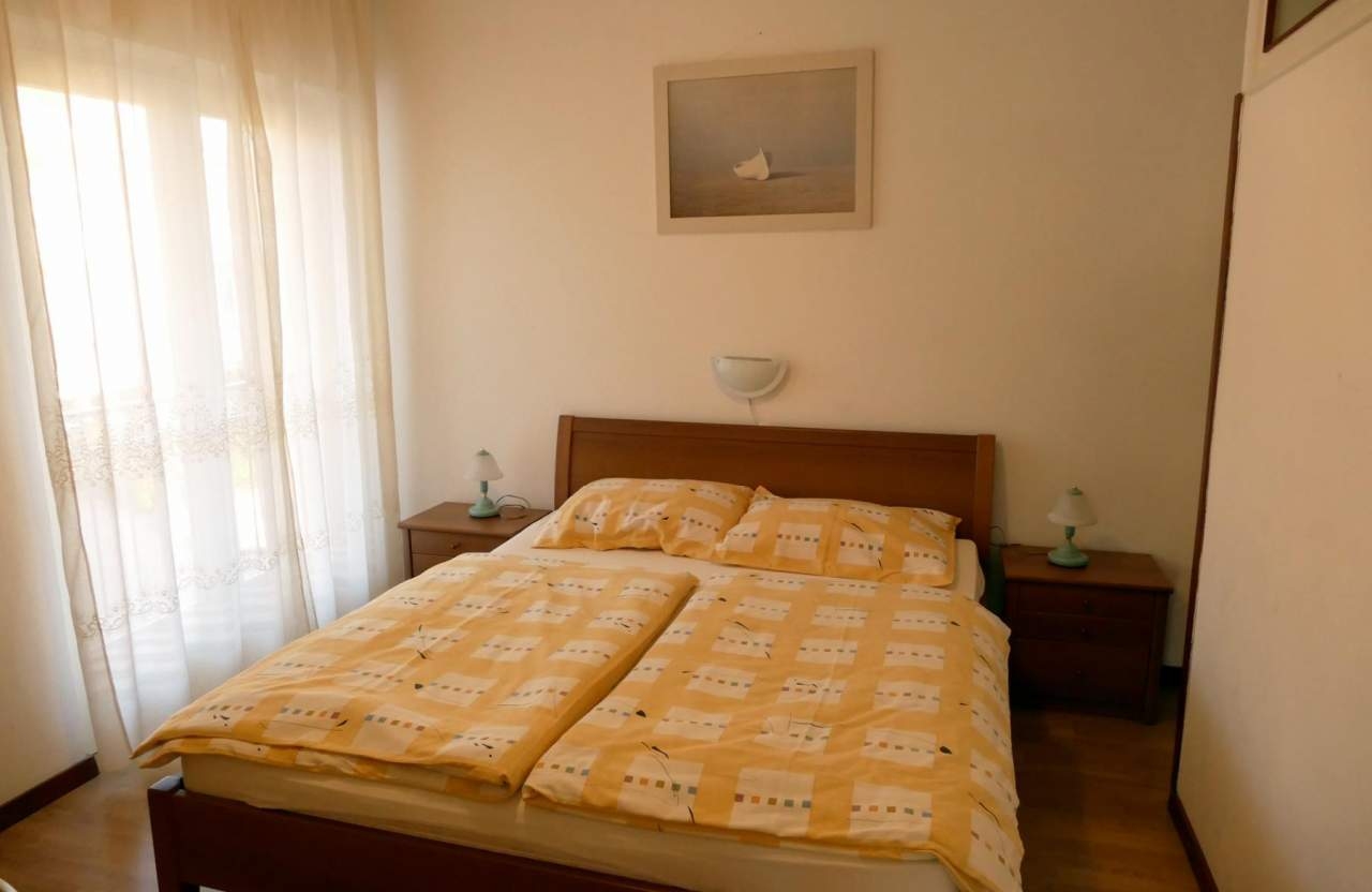 Top Rab Barbat Top Rab Barbat