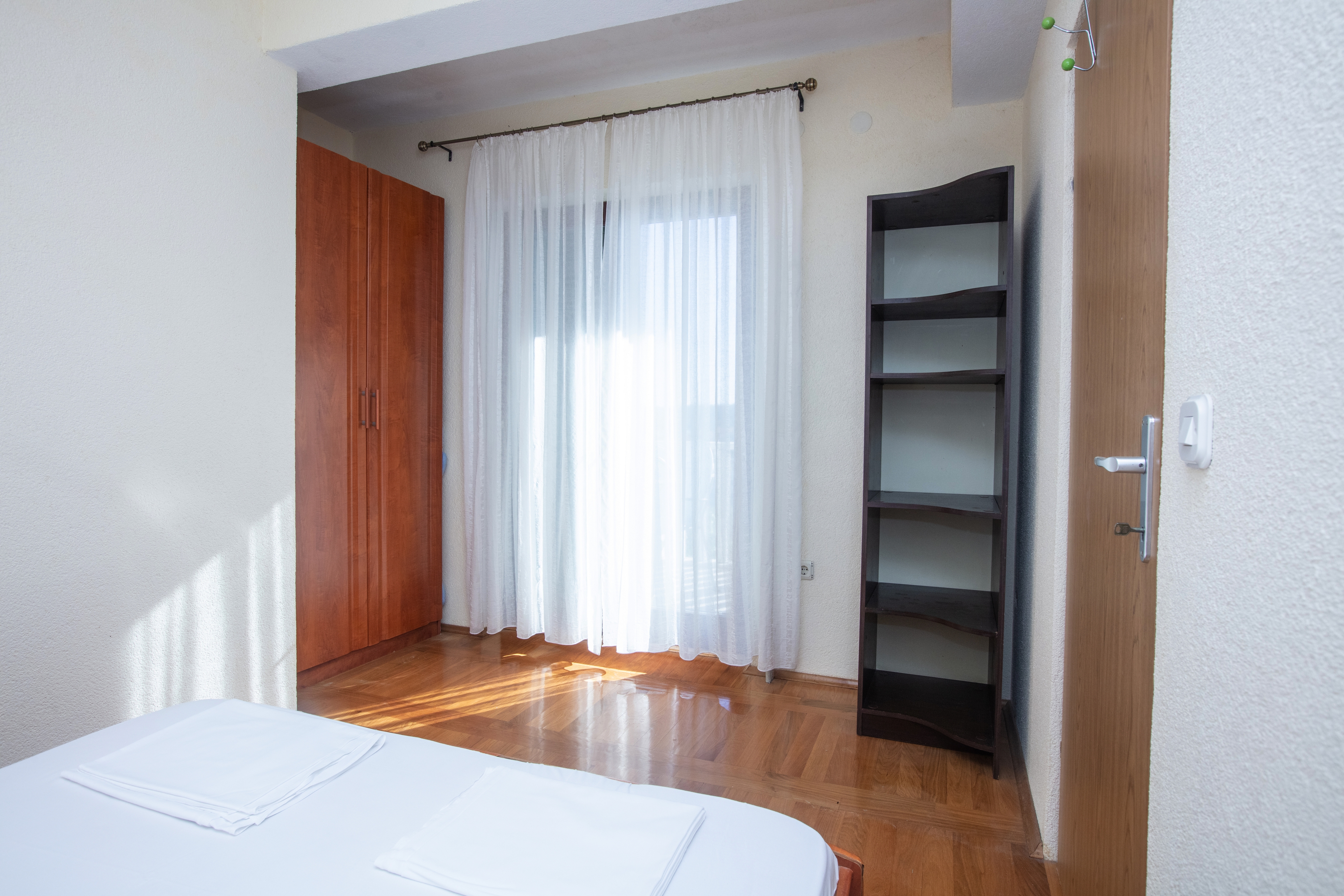 One bedroom apartment with balcony Pirovac, Šibenik  A-a