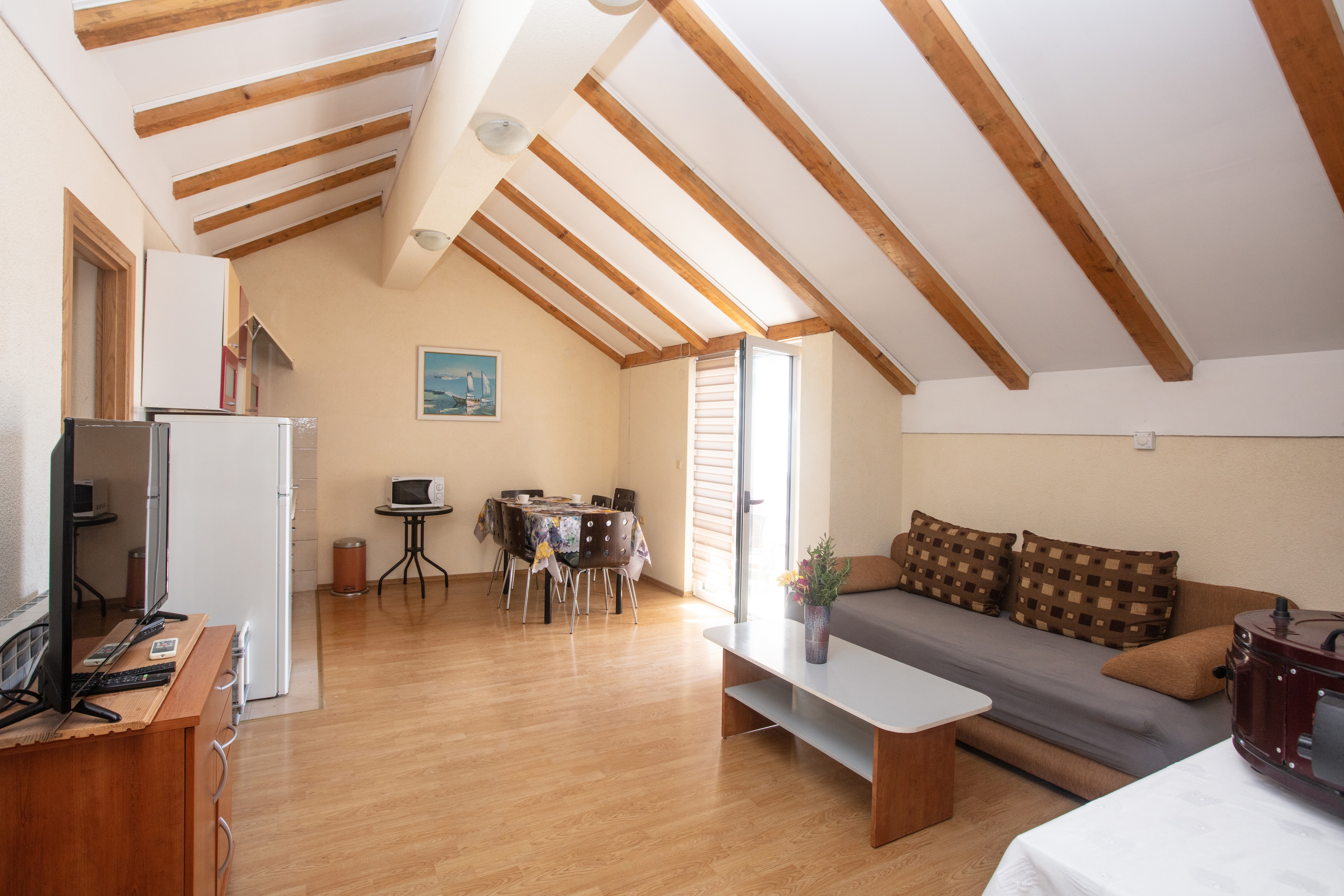 Three bedroom apartment with balcony and sea view Pirovac, Šibenik (A-22567-c) Three bedroom apartment with balcony and sea view Pirovac, Šibenik (A-22567-c)