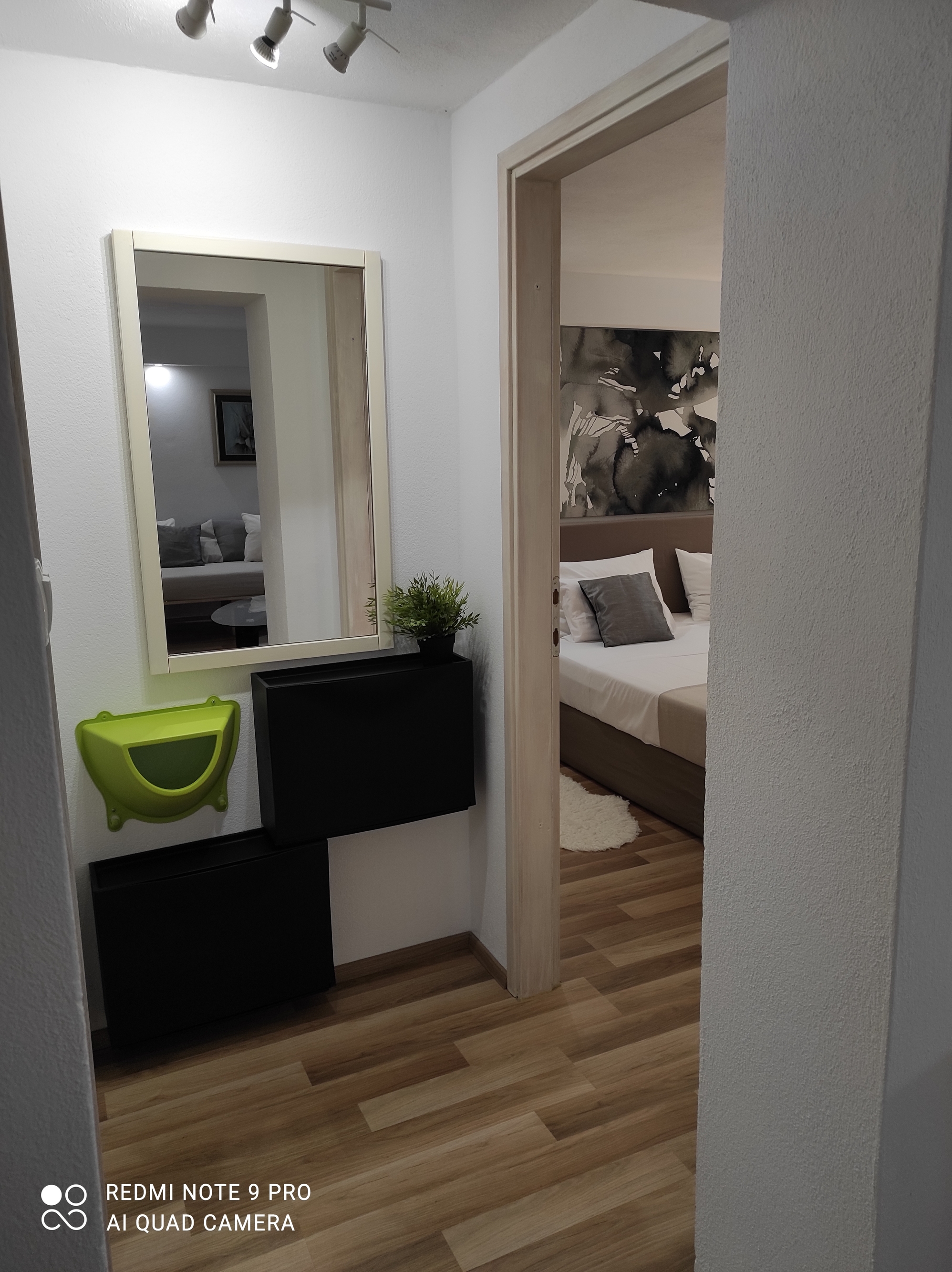 One bedroom apartment with air-conditioning Pirovac, Šibenik  A-d